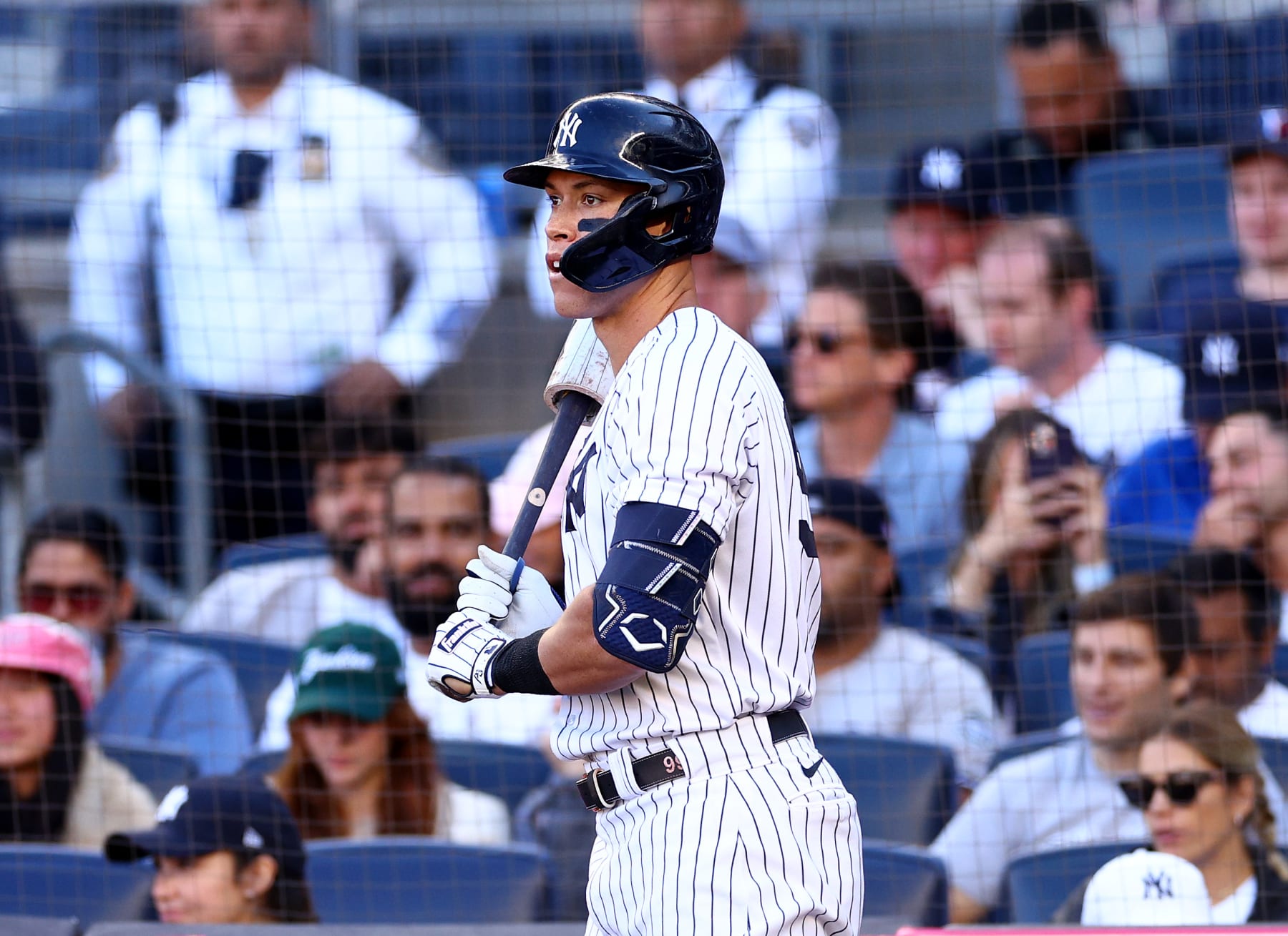 NEW YORK, NEW YORK - SEPTEMBER 24:  Aaron Judge #99 of the New York Yankees stands on the on deck circle during the game against the Boston Red Sox at Yankee Stadium on September 24, 2022 in the Bronx borough of New York City. The New York Yankees defeated the Boston Red Sox 7-5. (Photo by Elsa/Getty Images)