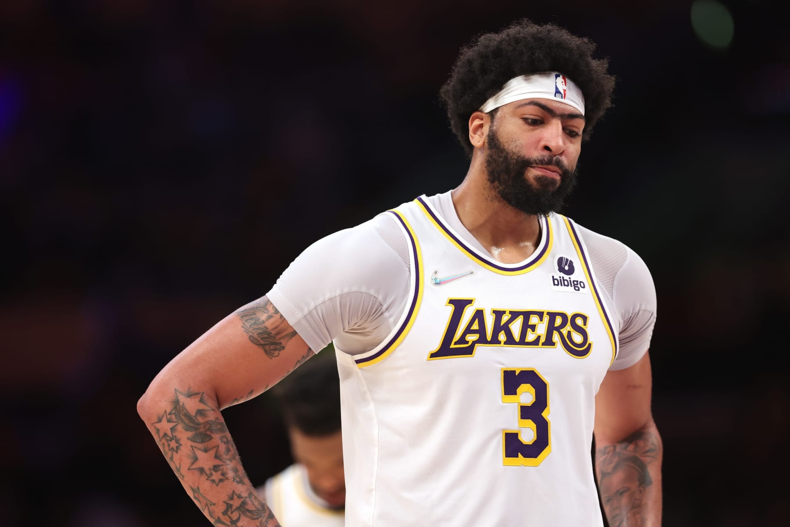 LOS ANGELES, CALIFORNIA - APRIL 03: Anthony Davis #3 of the Los Angeles Lakers looks on after being defeated by the Denver Nuggets 129-118 in a game at Crypto.com Arena on April 03, 2022 in Los Angeles, California. NOTE TO USER: User expressly acknowledges and agrees that, by downloading and/or using this Photograph, user is consenting to the terms and conditions of the Getty Images License Agreement. Mandatory Copyright Notice: Copyright 2022 NBAE (Photo by Sean M. Haffey/Getty Images)