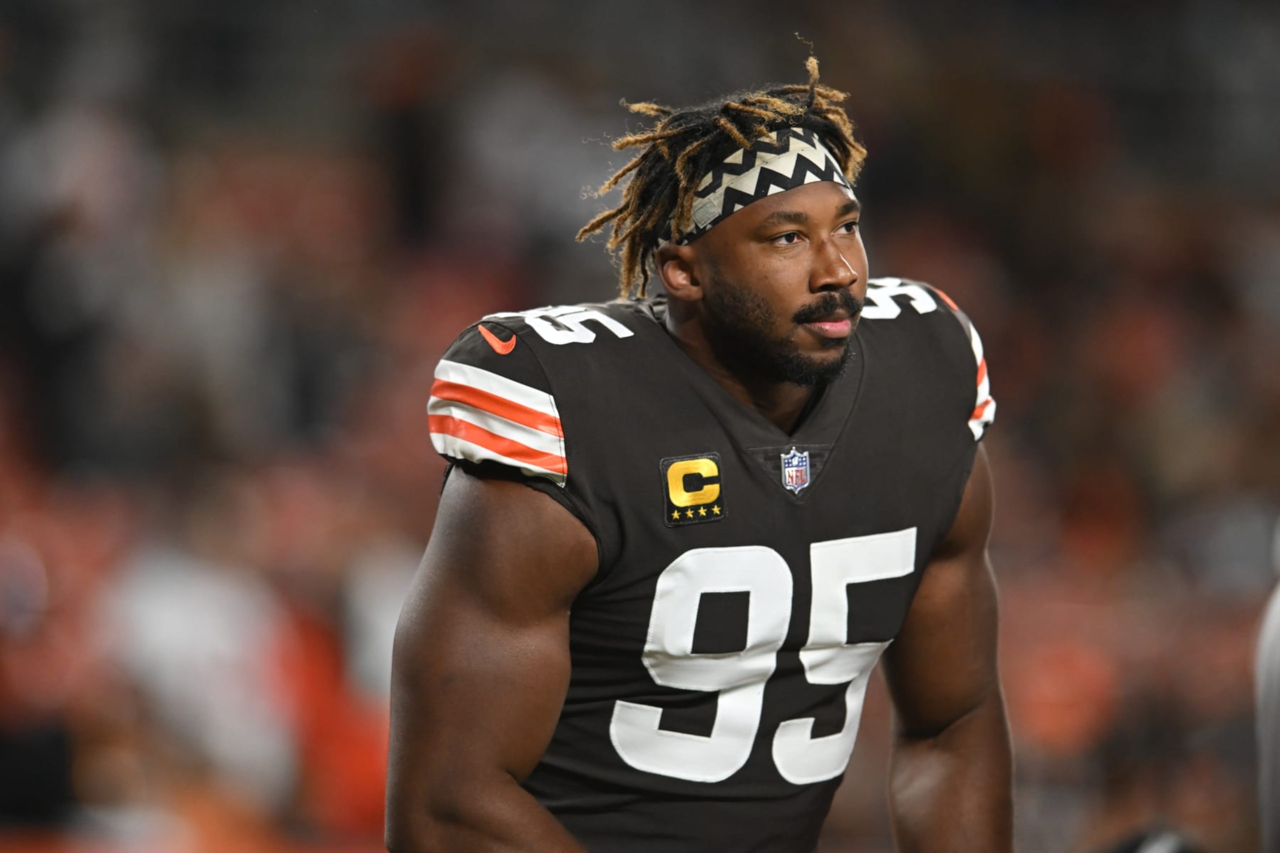 CLEVELAND, OHIO - SEPTEMBER 22: Myles Garrett #95 of the Cleveland Browns warms up prior to facing the Cleveland Browns at FirstEnergy Stadium on September 22, 2022 in Cleveland, Ohio. (Photo by Nick Cammett/Getty Images)