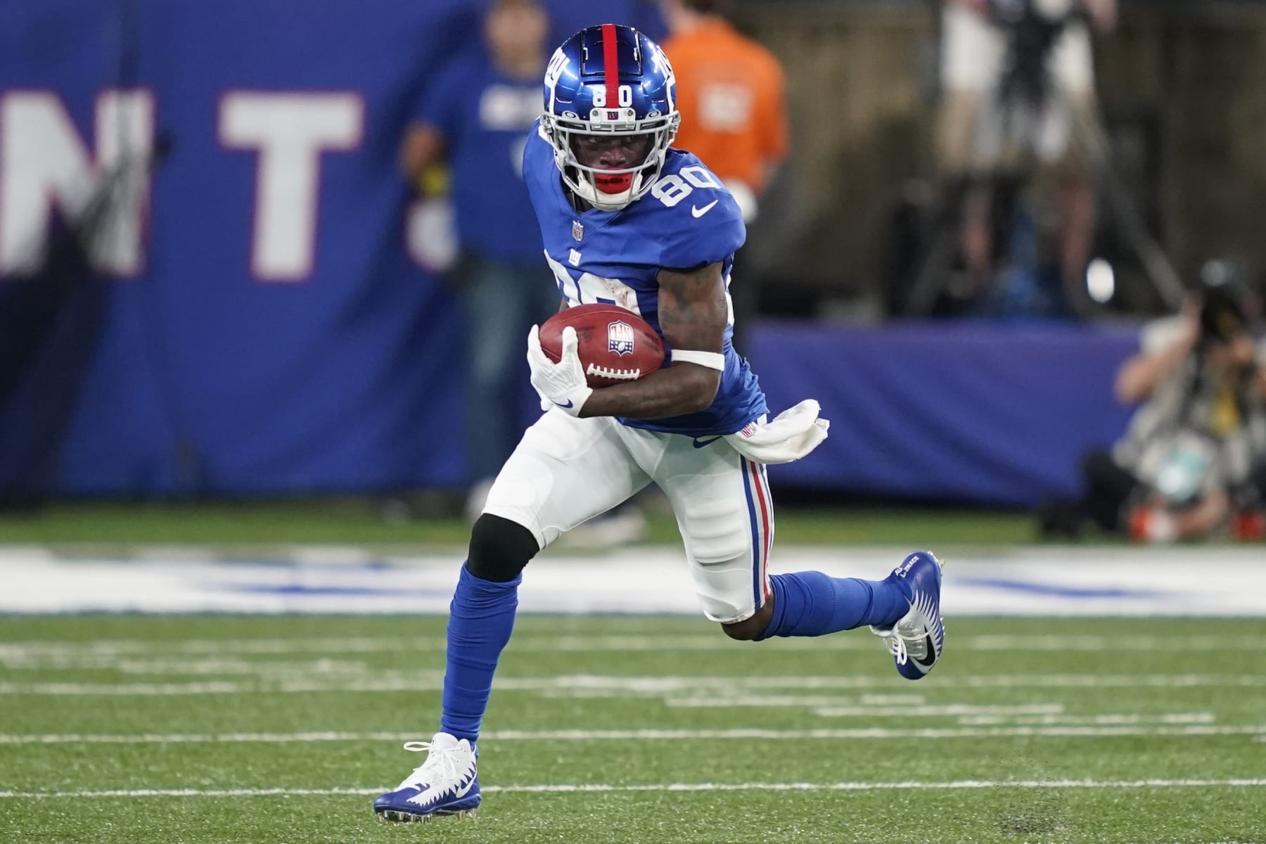 New York Giants' Richie James (80) during the first half of a preseason NFL football game against the Cincinnati Bengals Sunday, Aug. 21, 2022, in East Rutherford, N.J. (AP Photo/John Minchillo)