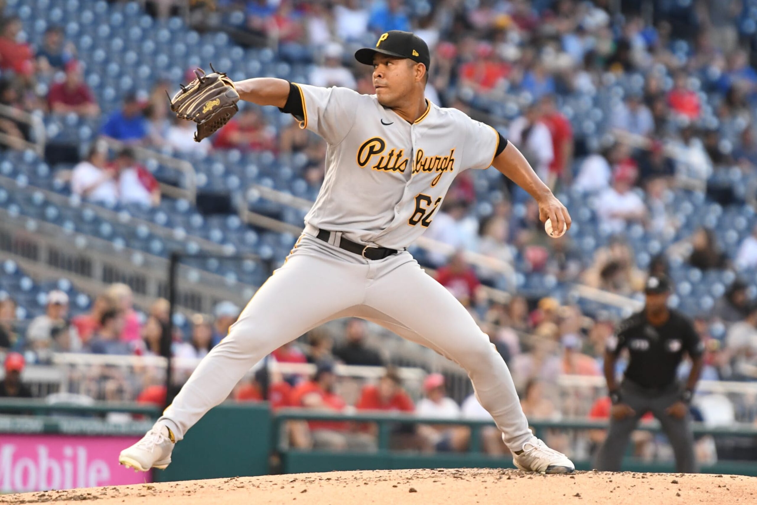 WASHINGTON, DC - JUNE 28:  Jose Quintana #62 of the Pittsburgh Pirates pitches in the second inning against the Washington Nationals at Nationals Park on June 28, 2022 in Washington, DC.  (Photo by Mitchell Layton/Getty Images)