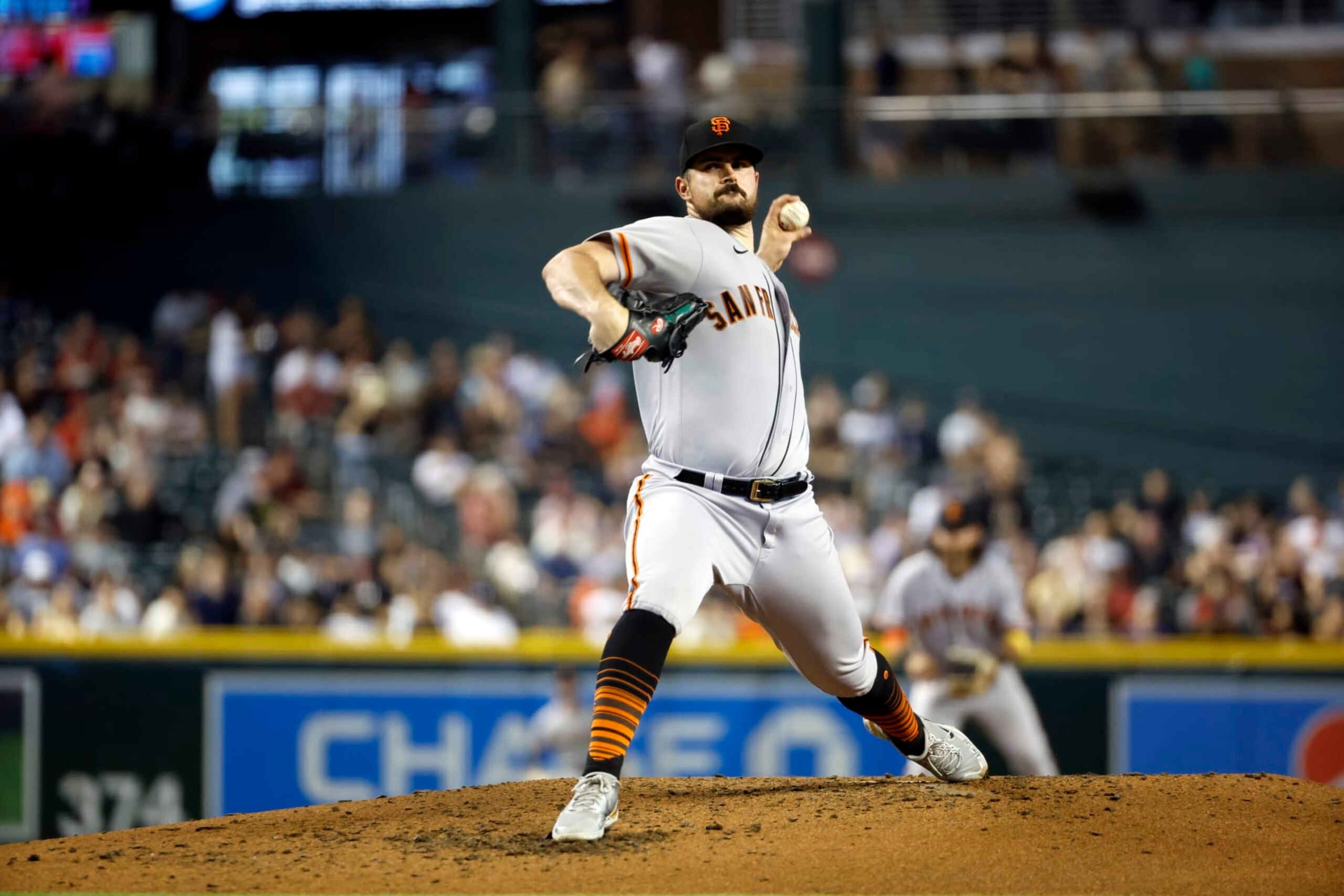 PHOENIX, ARIZONA - SEPTEMBER 23: Starting pitcher Carlos Rodon #16 of the San Francisco Giants throws a pitch during the game against the Arizona Diamondbacks at Chase Field on September 23, 2022 in Phoenix, Arizona. The Giants beat the Diamondbacks 6-5. (Photo by Chris Coduto/Getty Images)