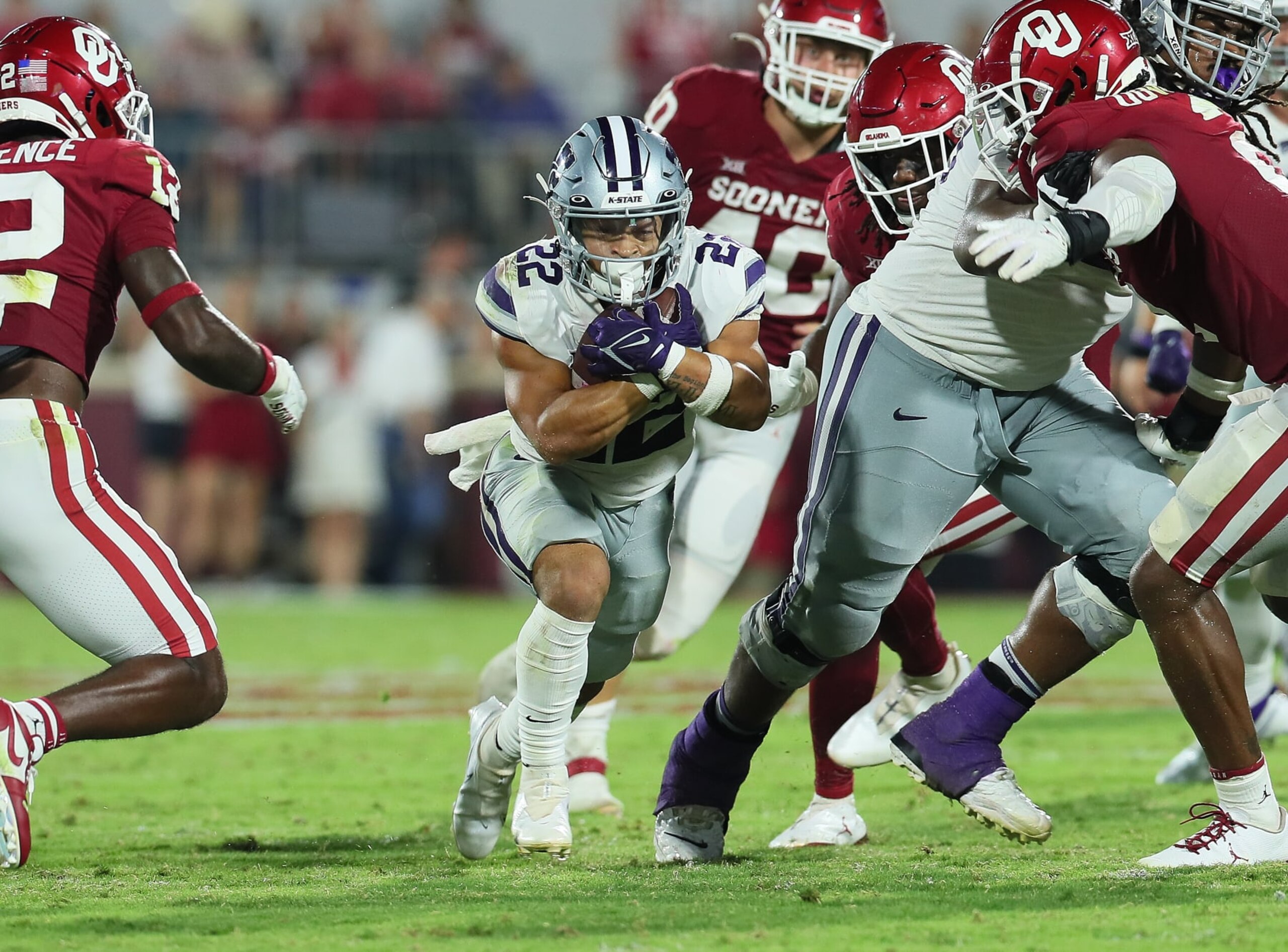 NORMAN, OK - SEPTEMBER 24: Kansas State Wildcats RB Vaughn, Deuce (22) during a game between the Oklahoma Sooners and the Kansas State Wildcats at Gaylord Memorial Stadium in Norman, Oklahoma on September 24, 2022. (Photo by David Stacy/Icon Sportswire via Getty Images)
