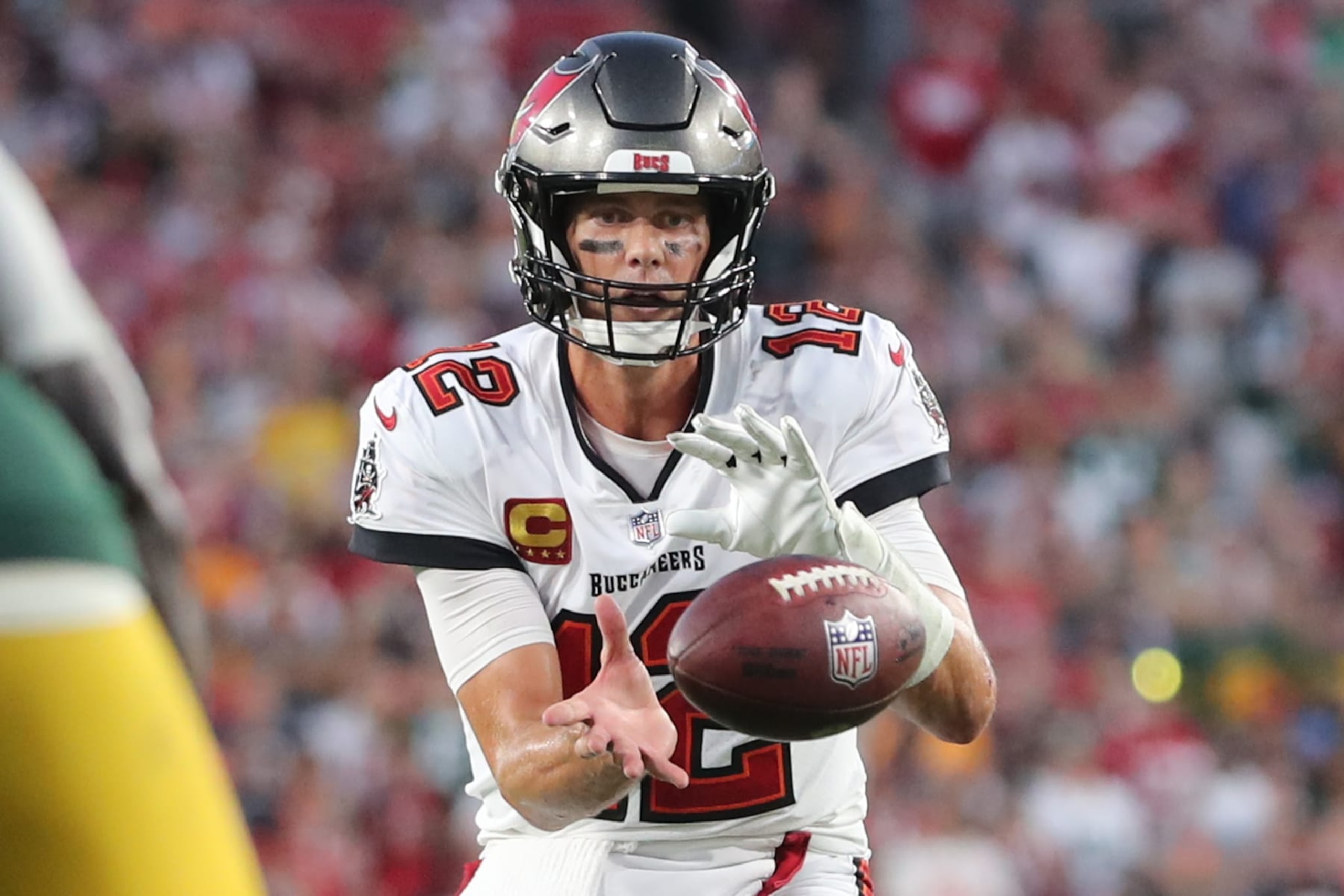 TAMPA, FL - SEPTEMBER 25: Tampa Bay Buccaneers Quarterback Tom Brady (12) waits to catch the snap of the football during the regular season game between the Green Bay Packers and the Tampa Bay Buccaneers on September 25, 2022 at Raymond James Stadium in Tampa, Florida. (Photo by Cliff Welch/Icon Sportswire via Getty Images)