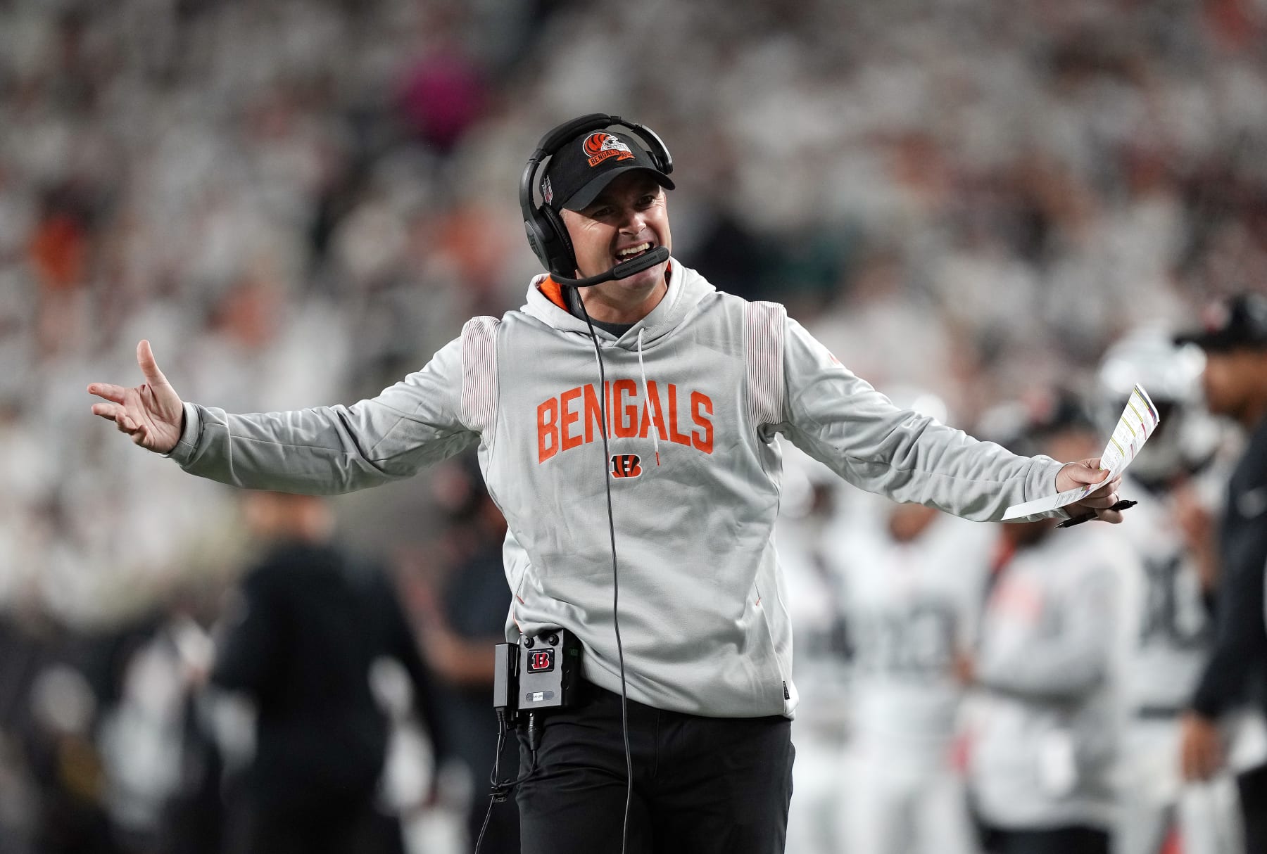CINCINNATI, OHIO - SEPTEMBER 29:  Head coach Zac Taylor of the Cincinnati Bengals rea ts on the sidelines during the 1st quarter of the game against the Miami Dolphins at Paycor Stadium on September 29, 2022 in Cincinnati, Ohio. (Photo by Dylan Buell/Getty Images)