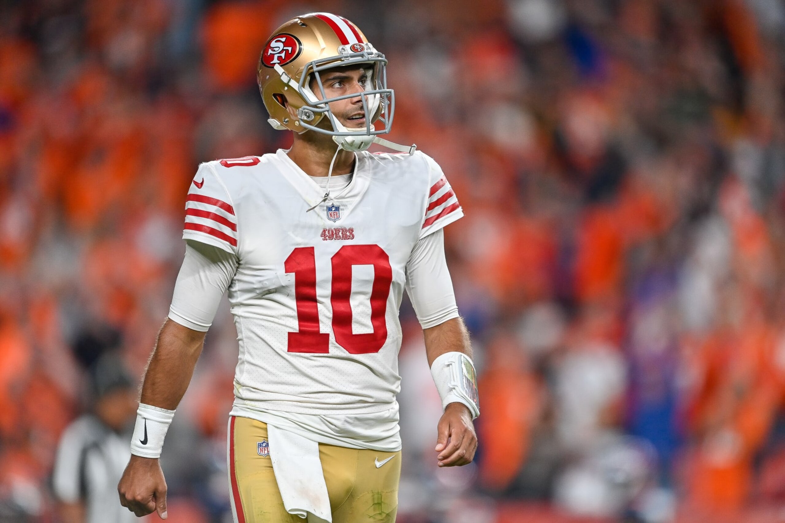 DENVER, CO - SEPTEMBER 25: San Francisco 49ers quarterback Jimmy Garoppolo (10) reacts after a play that was ruled a safety during a game between the San Francisco 49ers and the Denver Broncos at Empower Field at Mile High on September 25, 2022 in Denver, Colorado. (Photo by Dustin Bradford/Icon Sportswire via Getty Images)