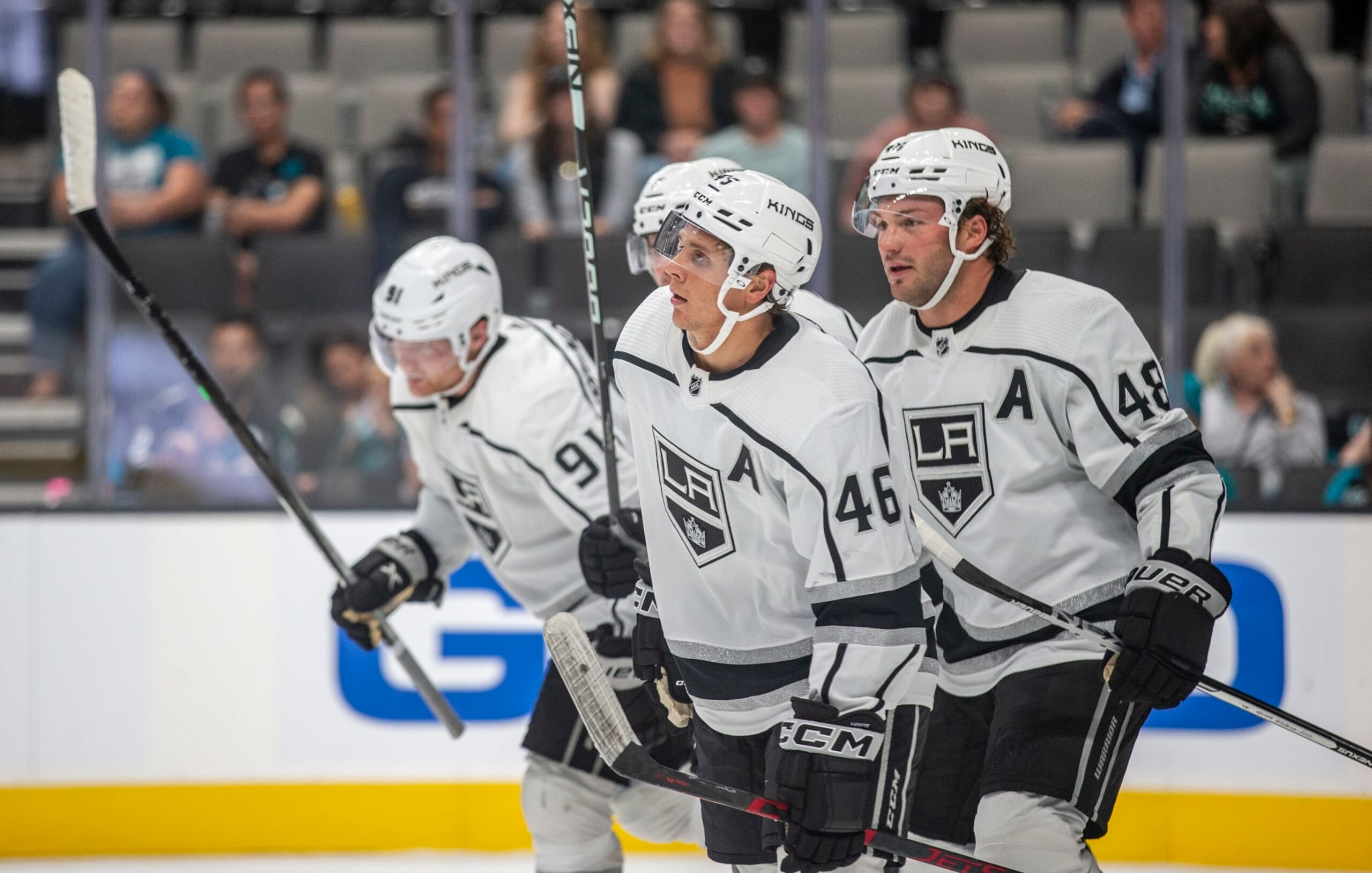 SAN JOSE, CA - SEPTEMBER 25: Los Angeles Kings Center Blake Lizotte (46) skates back to his bench after scoring the equalizing goal during the third period of a preseason NHL hockey game between the Los Angeles Kings and the San Jose Sharks on September 25, 2022, at SAP Center, in San Jose, CA. (Photo by Tony Ding/Icon Sportswire via Getty Images)