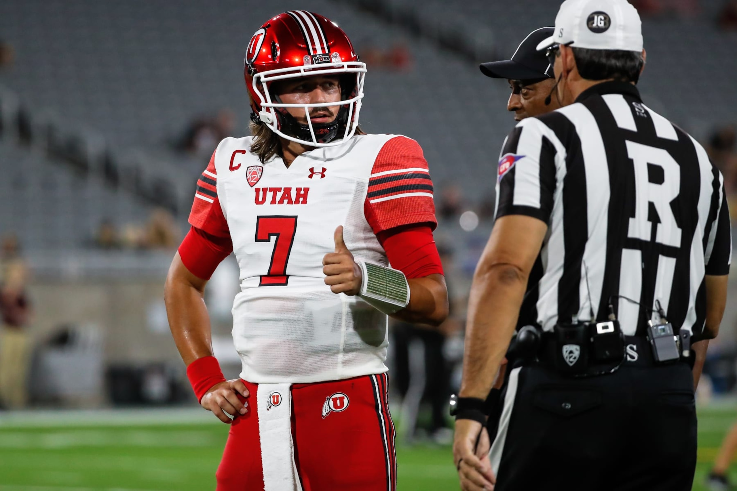 TEMPE, AZ - SEPTEMBER 24:  Utah Utes quarterback Cameron Rising (7) gives a thumbs up to referees before the college football game between the Utah Utes and the Arizona State Sun Devils on September 24, 2022 at Sun Devil Stadium in Tempe, Arizona. (Photo by Kevin Abele/Icon Sportswire via Getty Images)