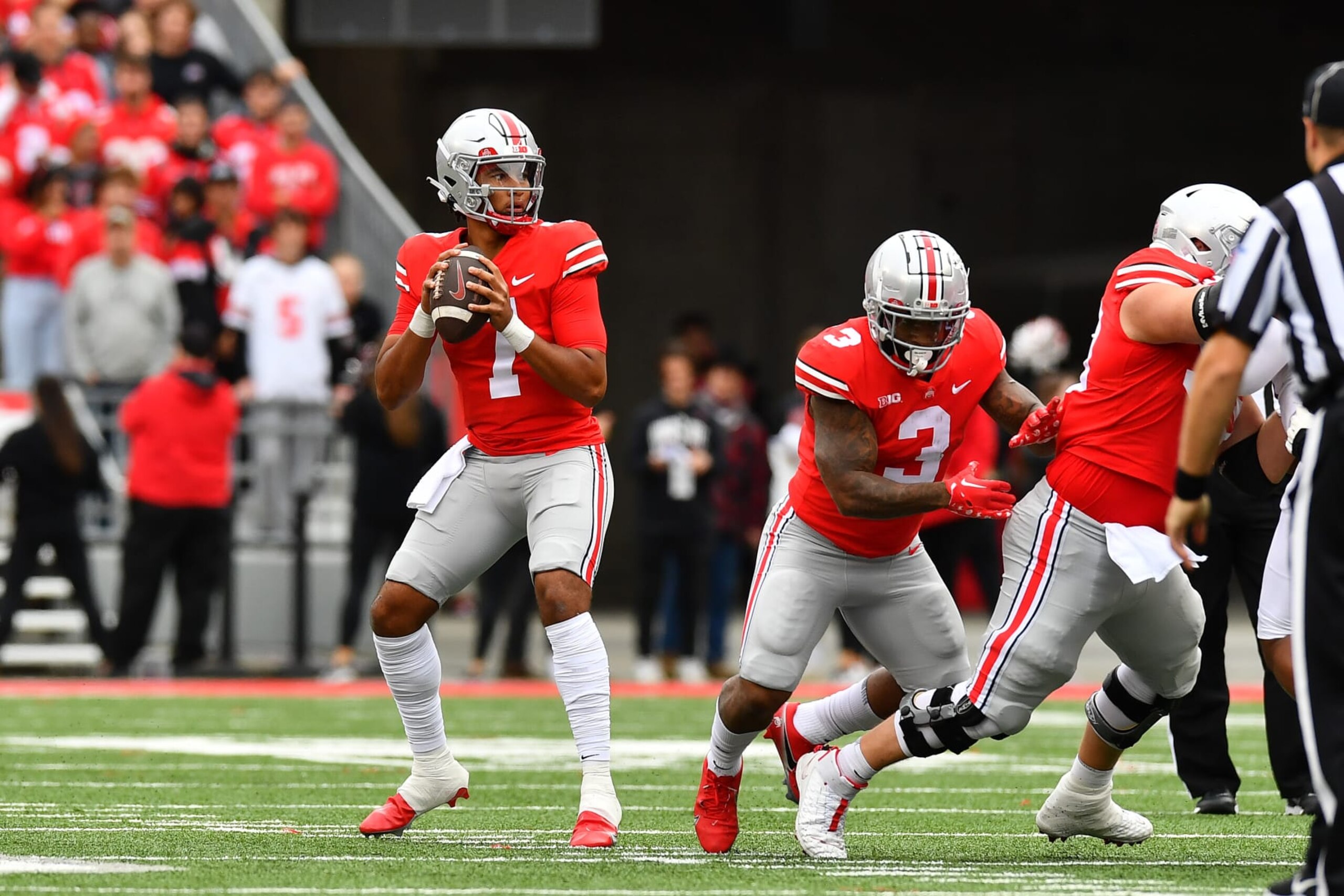 COLUMBUS, OHIO - OCTOBER 01: C.J. Stroud #7 of the Ohio State Buckeyes looks to pass during the first quarter of a game against the Rutgers Scarlet Knights at Ohio Stadium on October 01, 2022 in Columbus, Ohio. (Photo by Ben Jackson/Getty Images)