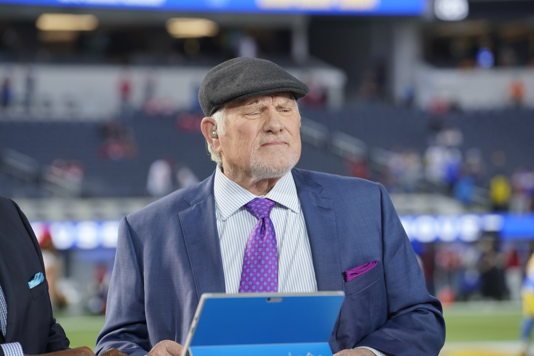 INGLEWOOD, CA - JANUARY 30:  Terry Bradshaw of Fox Sports during the NFC Conference Championship game between the San Francisco 49ers and the Los Angeles Rams on January 30, 2022, at SoFi Stadium in Inglewood, CA. (Photo by Icon Sportswire)