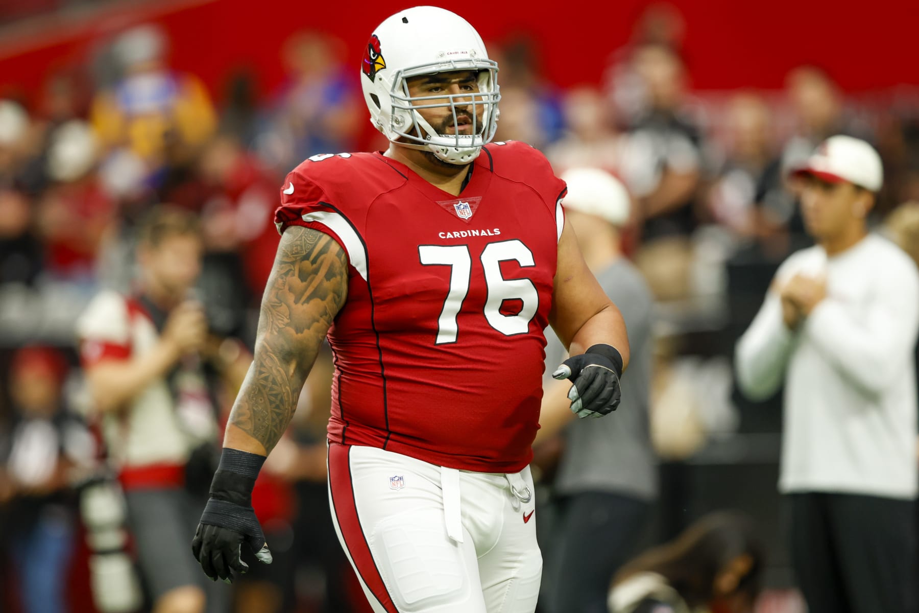 PHOENIX, AZ - SEPTEMBER 25: Arizona Cardinals guard Will Hernandez (76) during the NFL game between the Los Angeles Rams and the Arizona Cardinals on September 25, 2022, at State Farm Stadium in Glendale, AZ. (Photo by Jordon Kelly/Icon Sportswire via Getty Images)