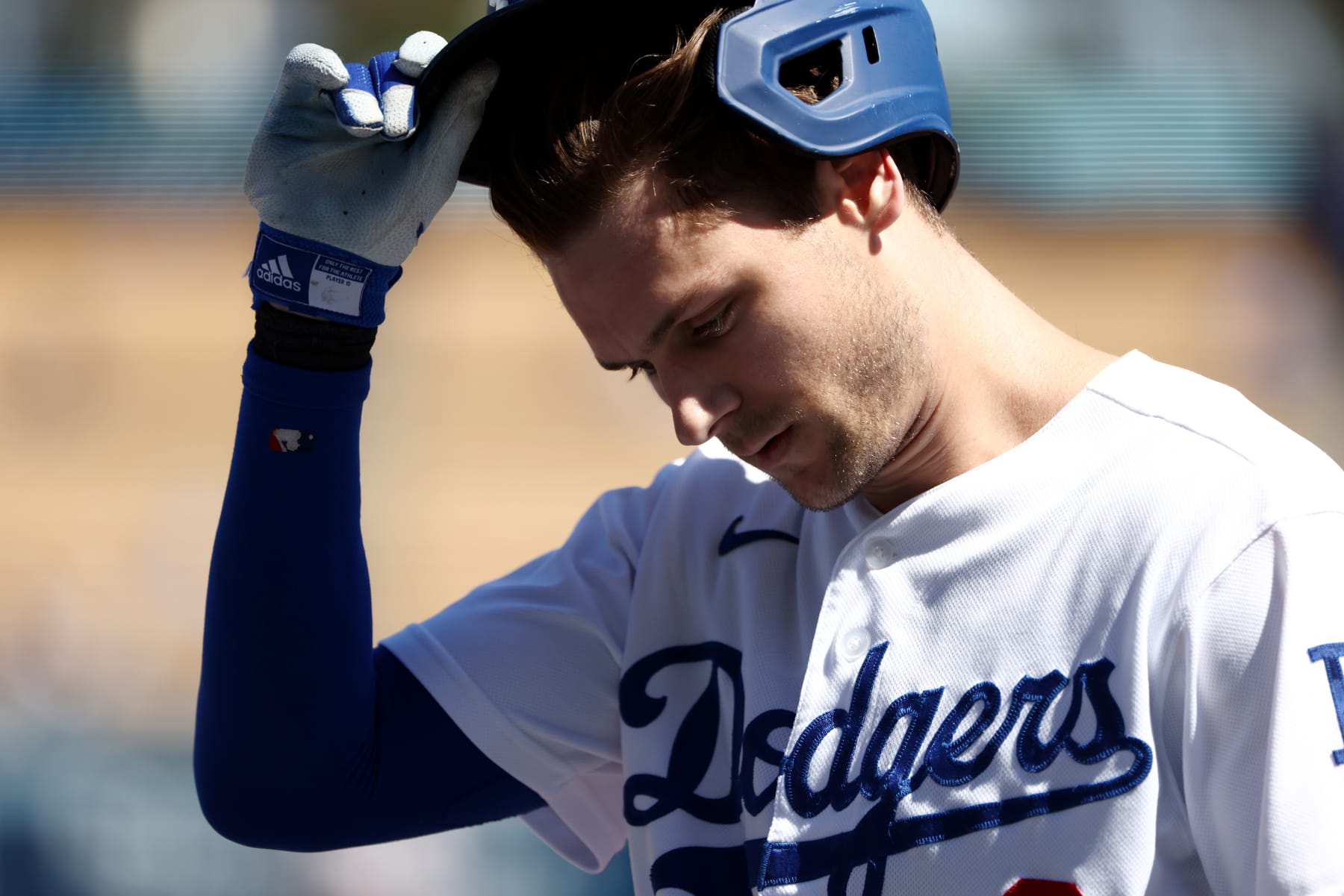 LOS ANGELES, CALIFORNIA - SEPTEMBER 20: Trea Turner #6 of the Los Angeles Dodgers reacts after his at bat during the first inning against the Arizona Diamondbacks in game one of a doubleheader at Dodger Stadium on September 20, 2022 in Los Angeles, California. (Photo by Katelyn Mulcahy/Getty Images)
