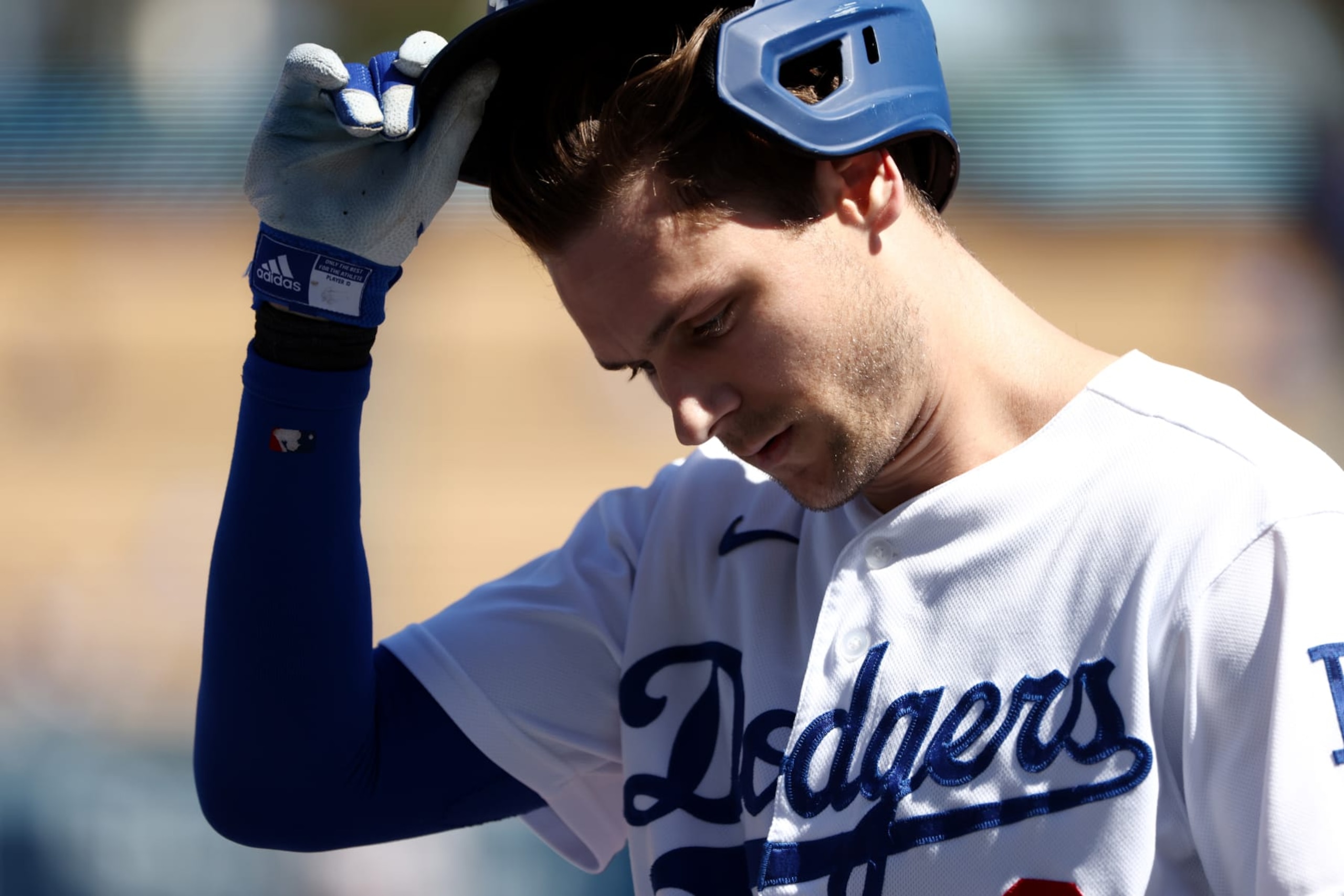 LOS ANGELES, CALIFORNIA - SEPTEMBER 20: Trea Turner #6 of the Los Angeles Dodgers reacts after his at bat during the first inning against the Arizona Diamondbacks in game one of a doubleheader at Dodger Stadium on September 20, 2022 in Los Angeles, California. (Photo by Katelyn Mulcahy/Getty Images)