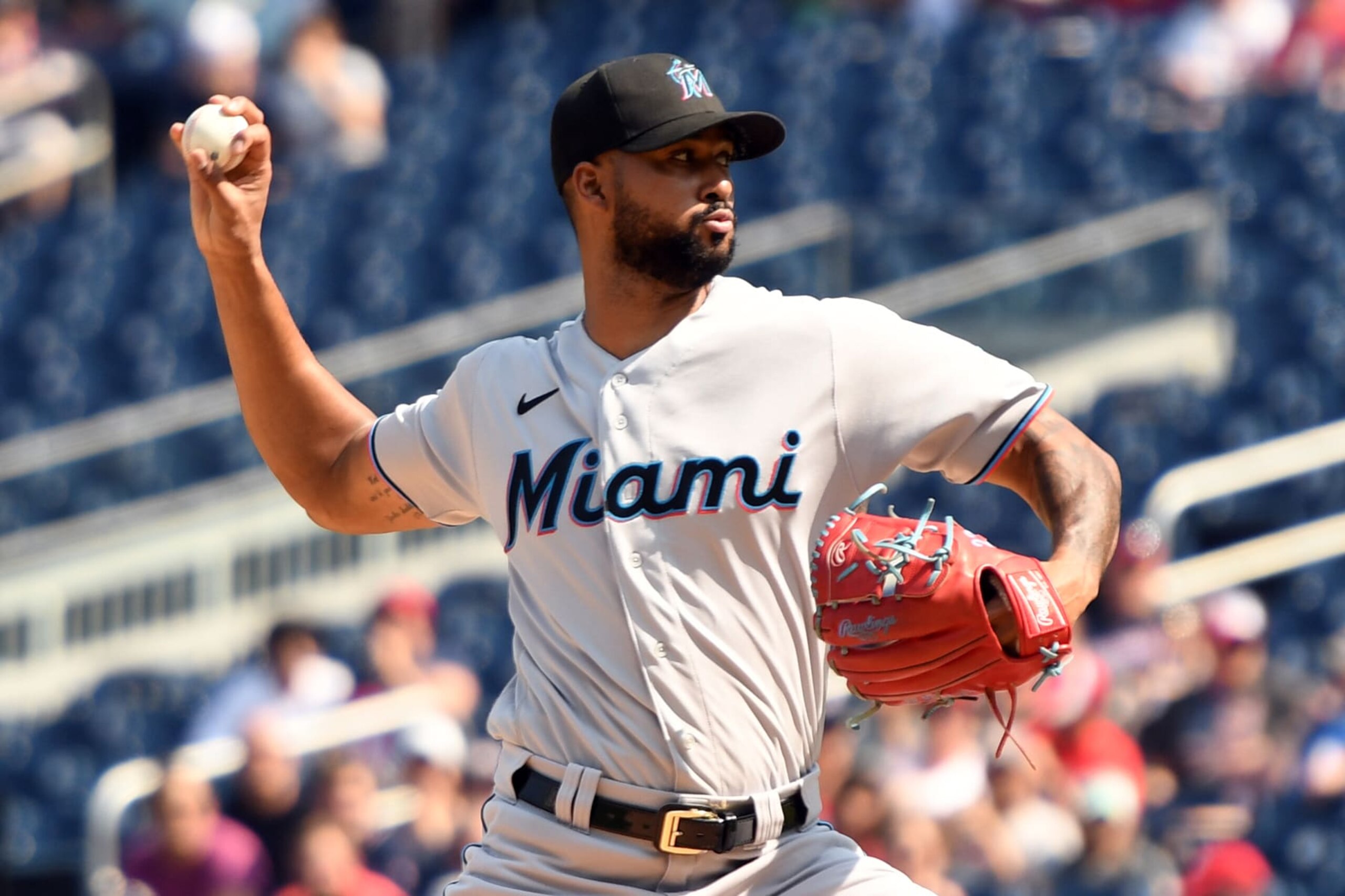 WASHINGTON, DC - SEPTEMBER 18:  Sandy Alcantara #22 of the Miami Marlins pitches during a baseball game against the Washington Nationals at Nationals Park on September 18, 2022 in Washington, DC.  (Photo by Mitchell Layton/Getty Images)