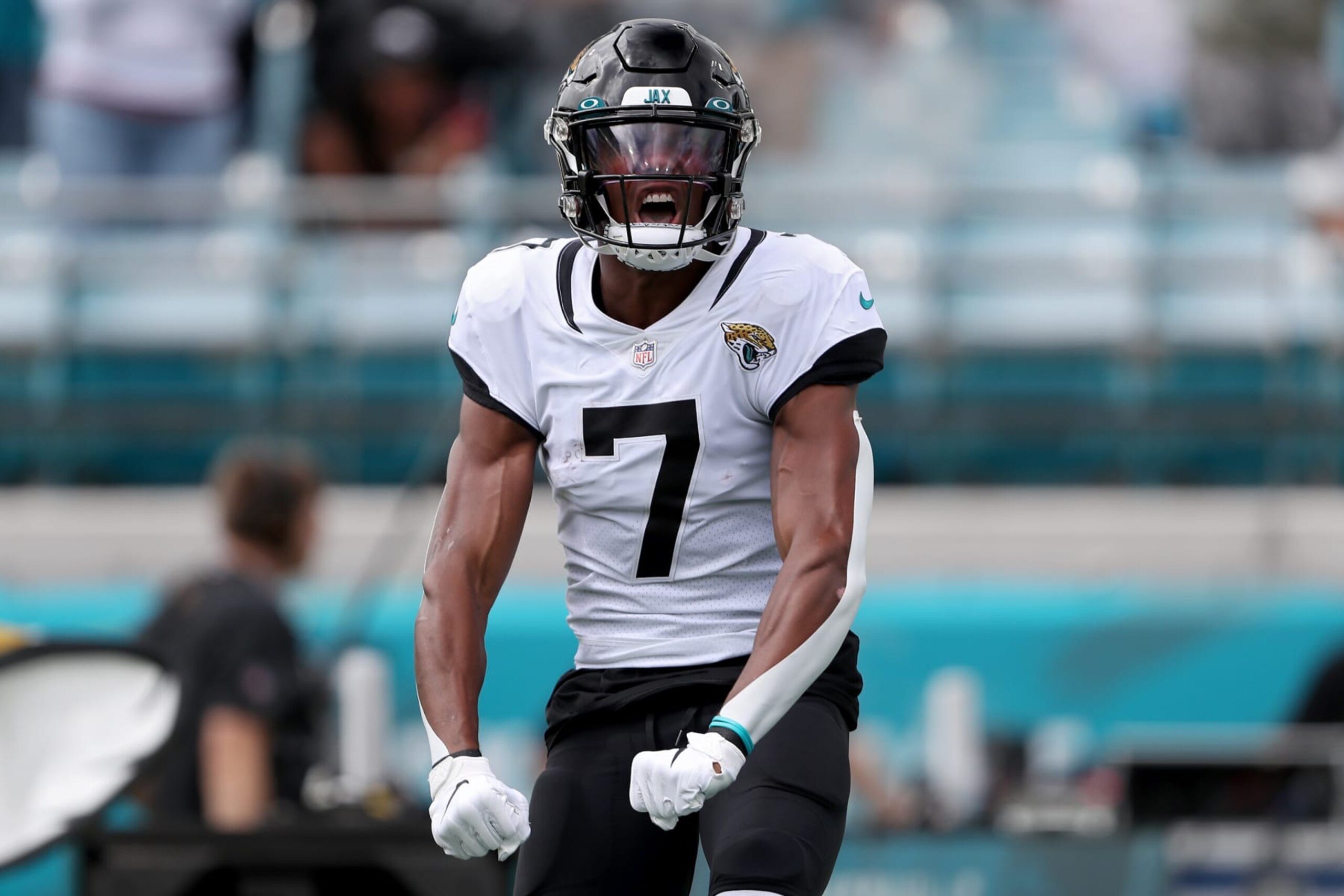 JACKSONVILLE, FLORIDA - SEPTEMBER 18: Zay Jones #7 of the Jacksonville Jaguars takes the field before a game against the Indianapolis Colts at TIAA Bank Field on September 18, 2022 in Jacksonville, Florida. (Photo by Courtney Culbreath/Getty Images)