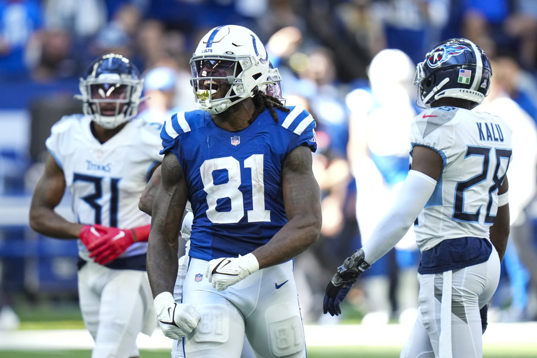 Indianapolis Colts tight end Mo Alie-Cox celebrates after a catch against the Tennessee Titans in the second half of an NFL football game in Indianapolis, Fla., Sunday, Oct. 2, 2022. (AP Photo/AJ Mast)