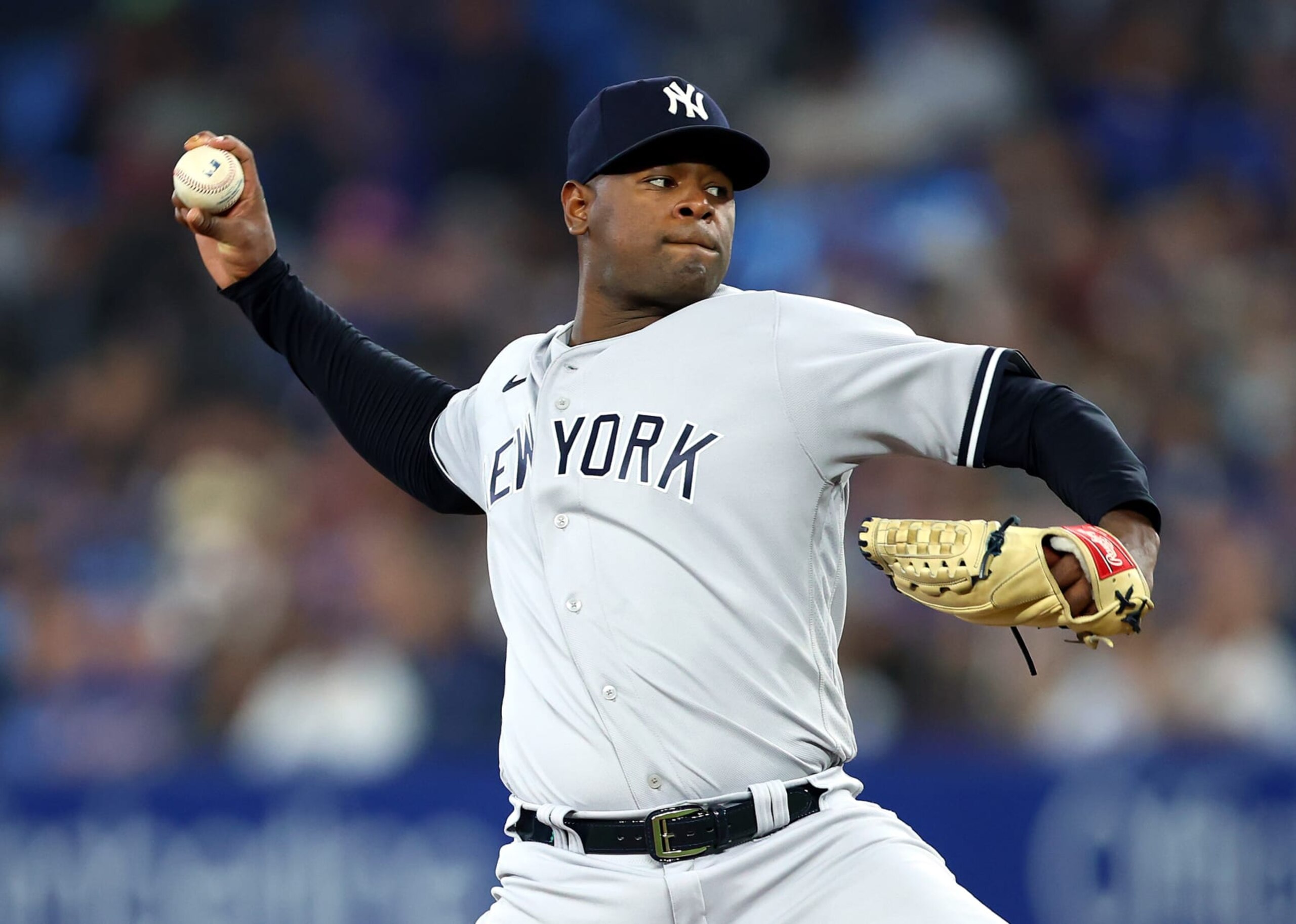 TORONTO, ON - SEPTEMBER 26:  Luis Severino #40 of the New York Yankees delivers a pitch in the second inning against the Toronto Blue Jays at Rogers Centre on September 26, 2022 in Toronto, Ontario, Canada.  (Photo by Vaughn Ridley/Getty Images)