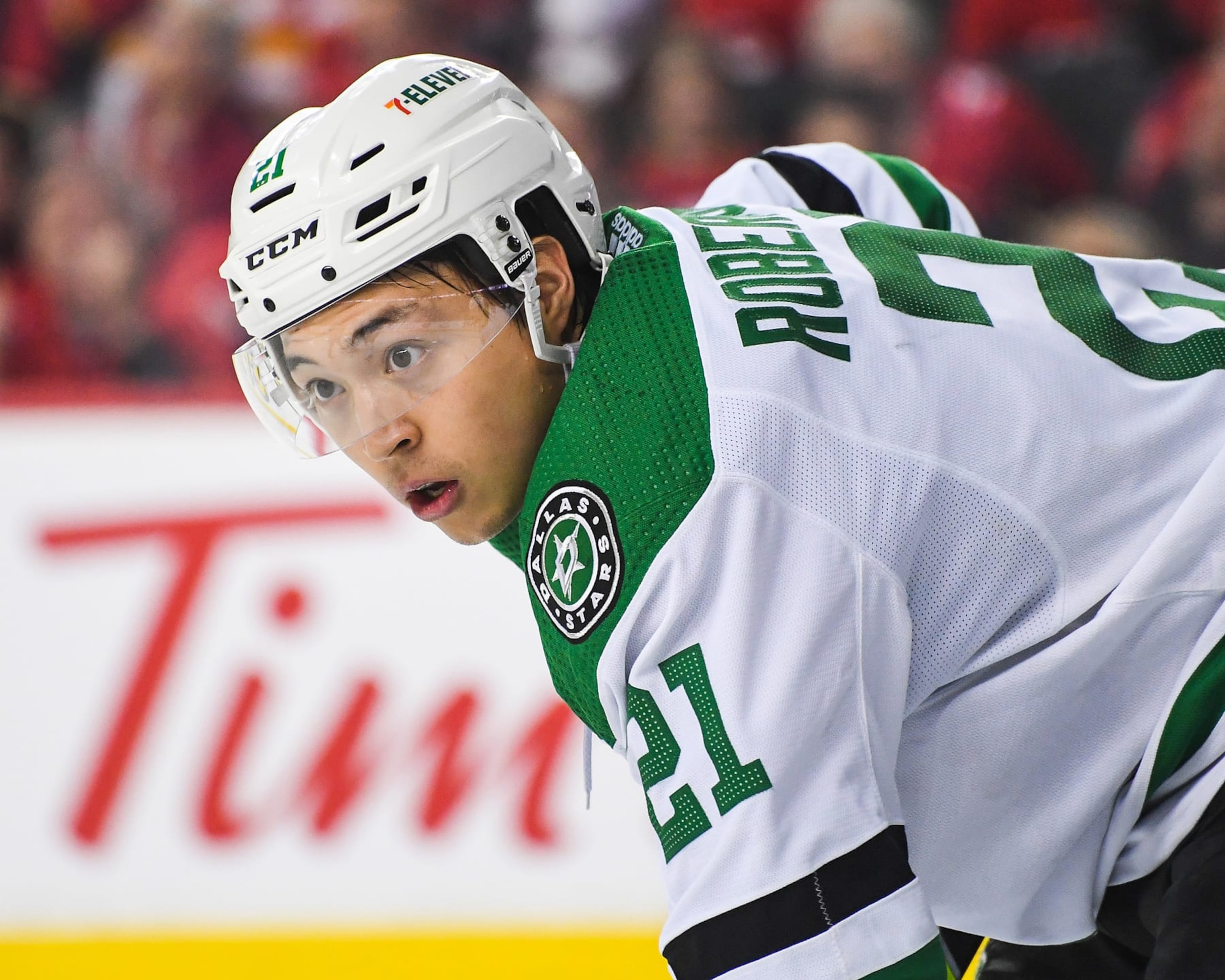 CALGARY, AB - MAY 11: Jason Robertson #21 of the Dallas Stars in action against the Calgary Flames during Game Five of the First Round of the 2022 Stanley Cup Playoffs at Scotiabank Saddledome on May 11, 2022 in Calgary, Alberta, Canada. The Flames defeated the Stars 3-1. (Photo by Derek Leung/Getty Images)