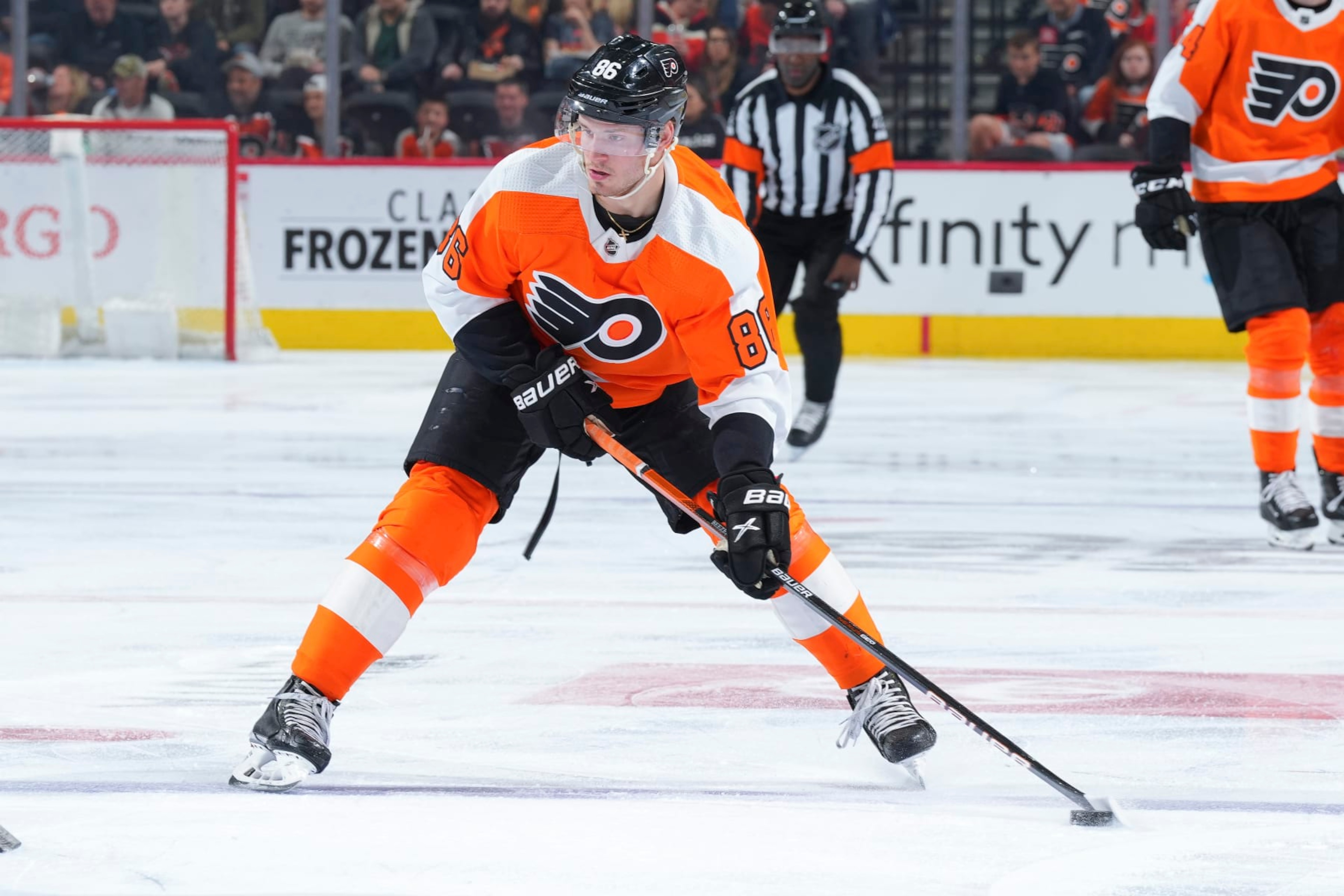 PHILADELPHIA, PA - APRIL 29: Joel Farabee #86 of the Philadelphia Flyers skates against the Ottawa Senators at the Wells Fargo Center on April 29, 2022 in Philadelphia, Pennsylvania. (Photo by Mitchell Leff/Getty Images) PHILADELPHIA, PA - APRIL 29: Joel Farabee #86 of the Philadelphia Flyers skates against the Ottawa Senators at the Wells Fargo Center on April 29, 2022 in Philadelphia, Pennsylvania. (Photo by Mitchell Leff/Getty Images)