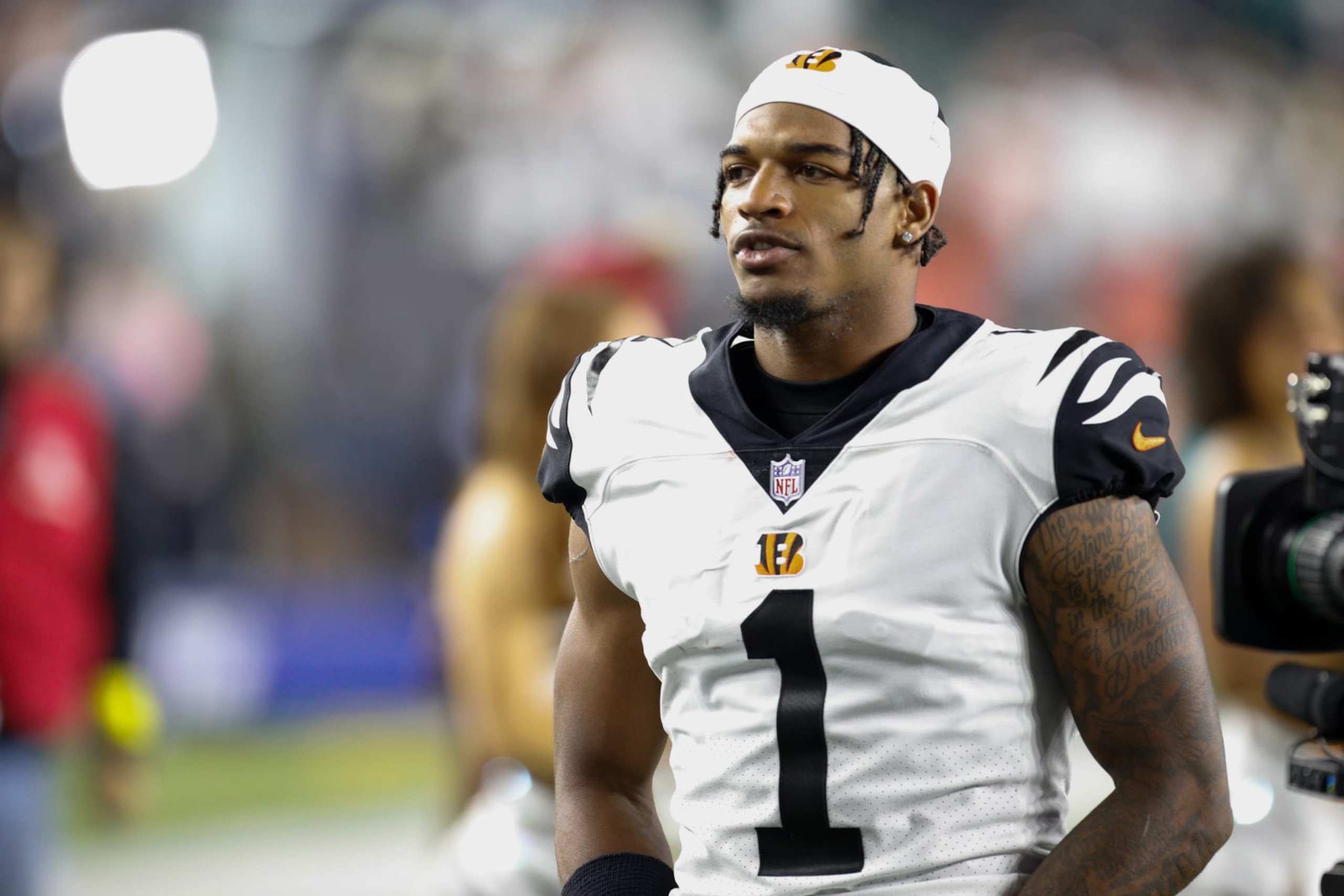 CINCINNATI, OH - SEPTEMBER 29: Cincinnati Bengals wide receiver Ja'Marr Chase (1) walks off the field after the game against the Miami Dolphins and the Cincinnati Bengals on September 29, 2022, at Paycor Stadium in Cincinnati, OH.  (Photo by Ian Johnson/Icon Sportswire via Getty Images)