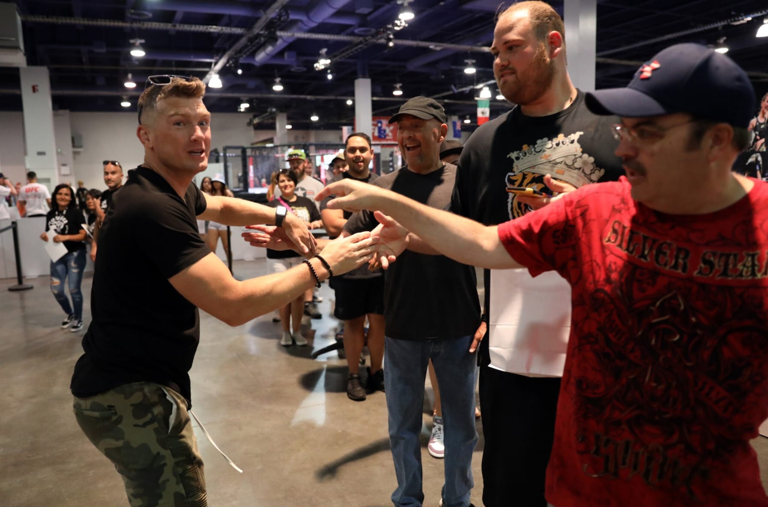 LAS VEGAS, NEVADA - JULY 01: Stephen 'Wonderboy' Thompson greets fans during UFC X 2022 at the Las Vegas Convention Center on July 01, 2022 in Las Vegas, Nevada. (Photo by Richie Banks/Zuffa LLC) LAS VEGAS, NEVADA - JULY 01: Stephen 'Wonderboy' Thompson greets fans during UFC X 2022 at the Las Vegas Convention Center on July 01, 2022 in Las Vegas, Nevada. (Photo by Richie Banks/Zuffa LLC)