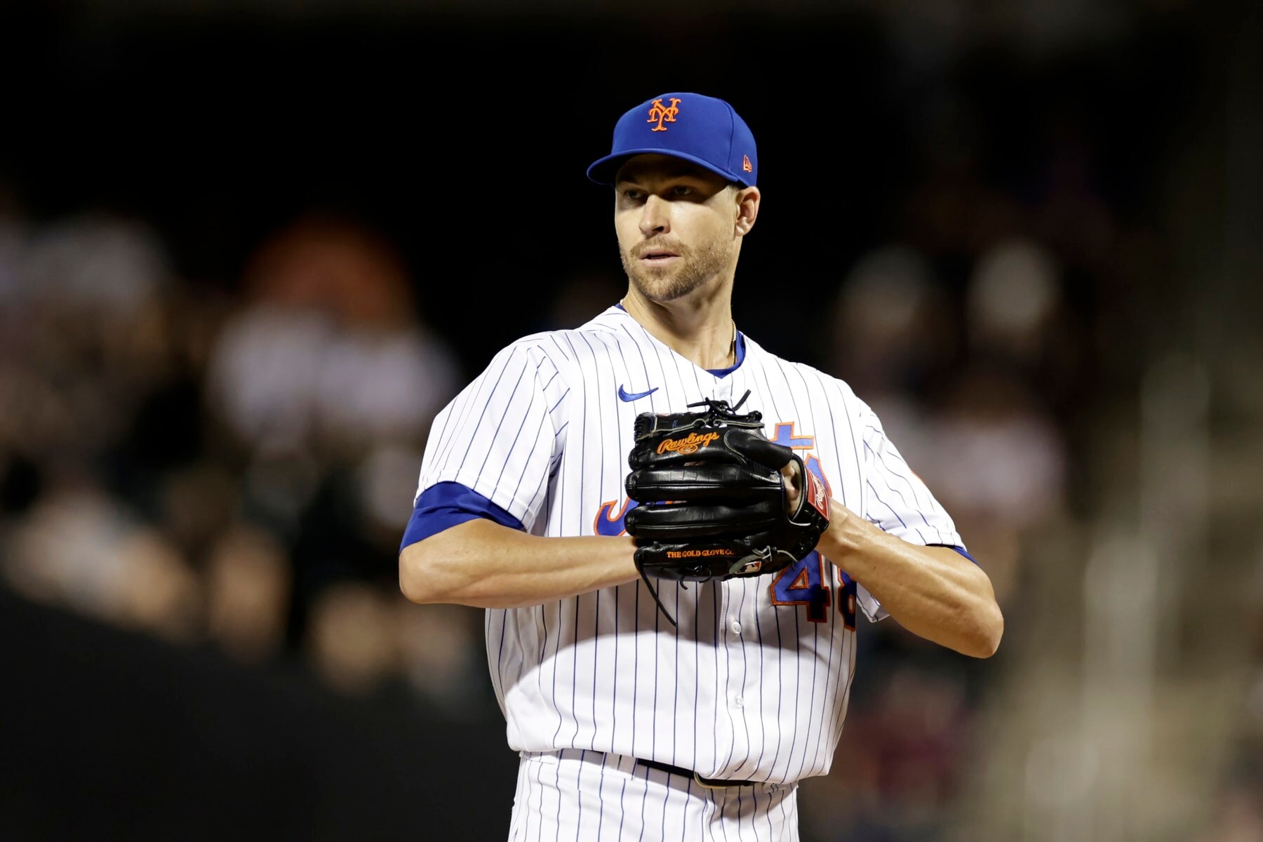 NEW YORK, NY - SEPTEMBER 13: Jacob deGrom #48 of the New York Mets reacts during the second inning against the Chicago Cubs at Citi Field on September 13, 2022 in the Queens borough of New York City. (Photo by Adam Hunger/Getty Images)