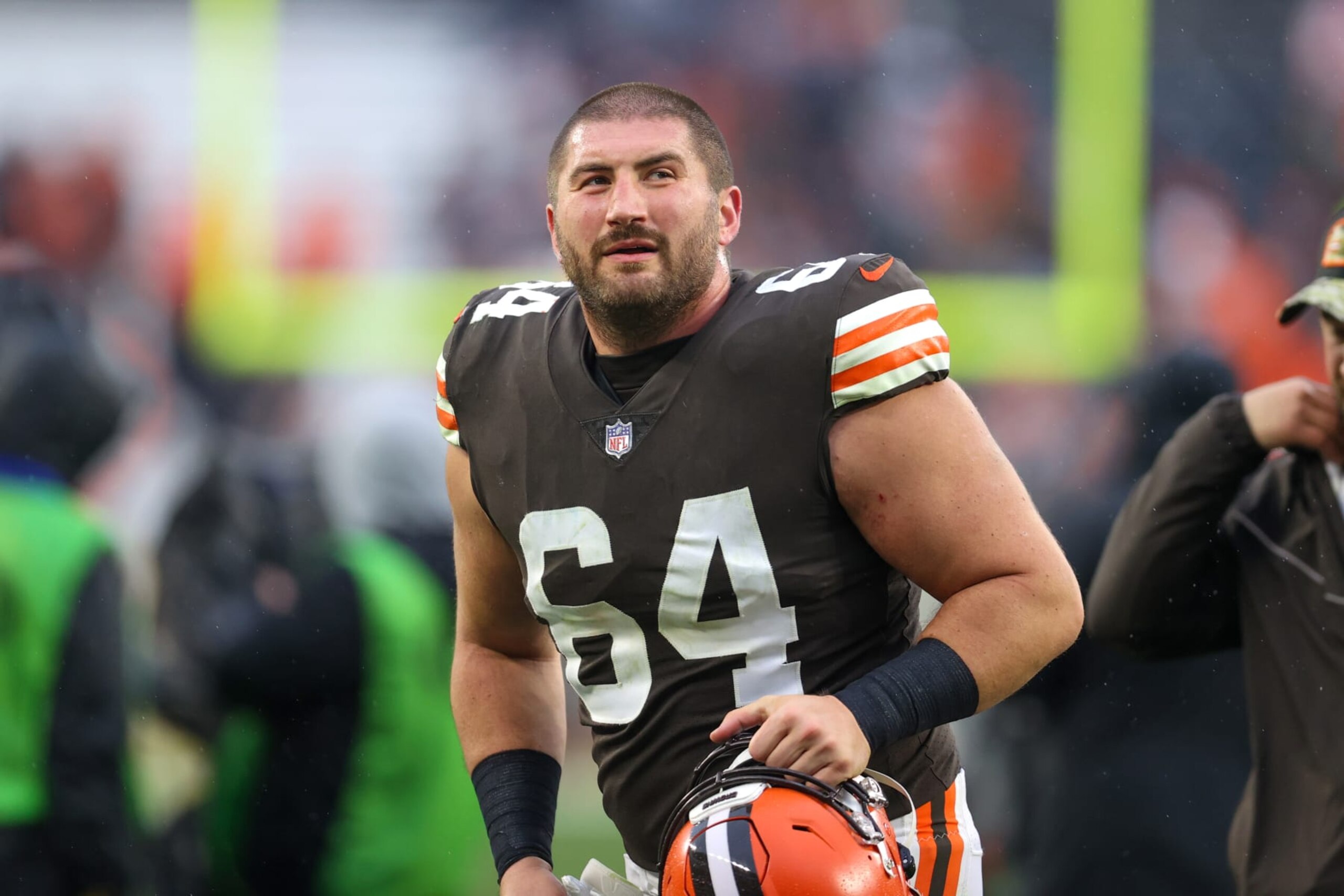 CLEVELAND, OH - NOVEMBER 21: Cleveland Browns center JC Tretter (64) leaves the field following the National Football League game between the Detroit Lions and Cleveland Browns on November 21, 2021, at FirstEnergy Stadium in Cleveland, OH.  (Photo by Frank Jansky/Icon Sportswire via Getty Images)