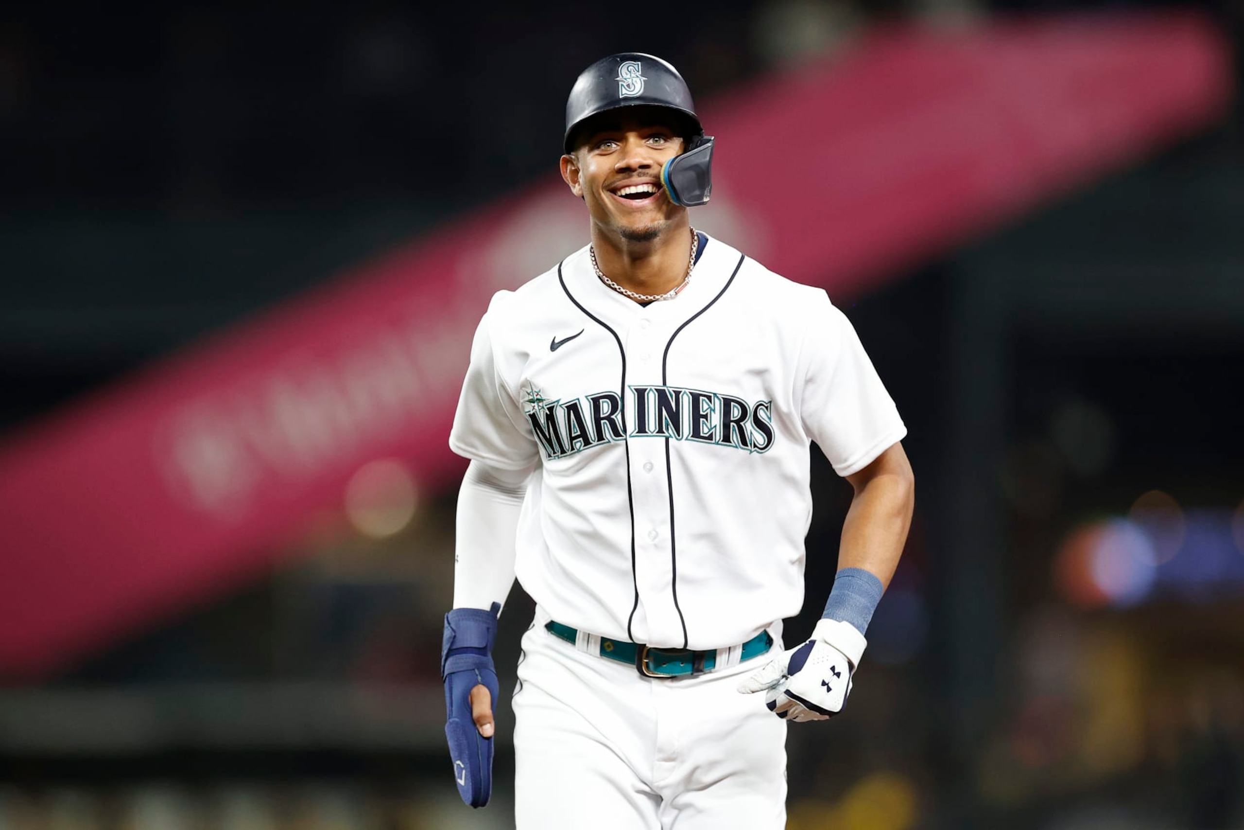 SEATTLE, WASHINGTON - SEPTEMBER 13: Julio Rodriguez #44 of the Seattle Mariners reacts during the ninth inning against the San Diego Padres at T-Mobile Park on September 13, 2022 in Seattle, Washington. (Photo by Steph Chambers/Getty Images)