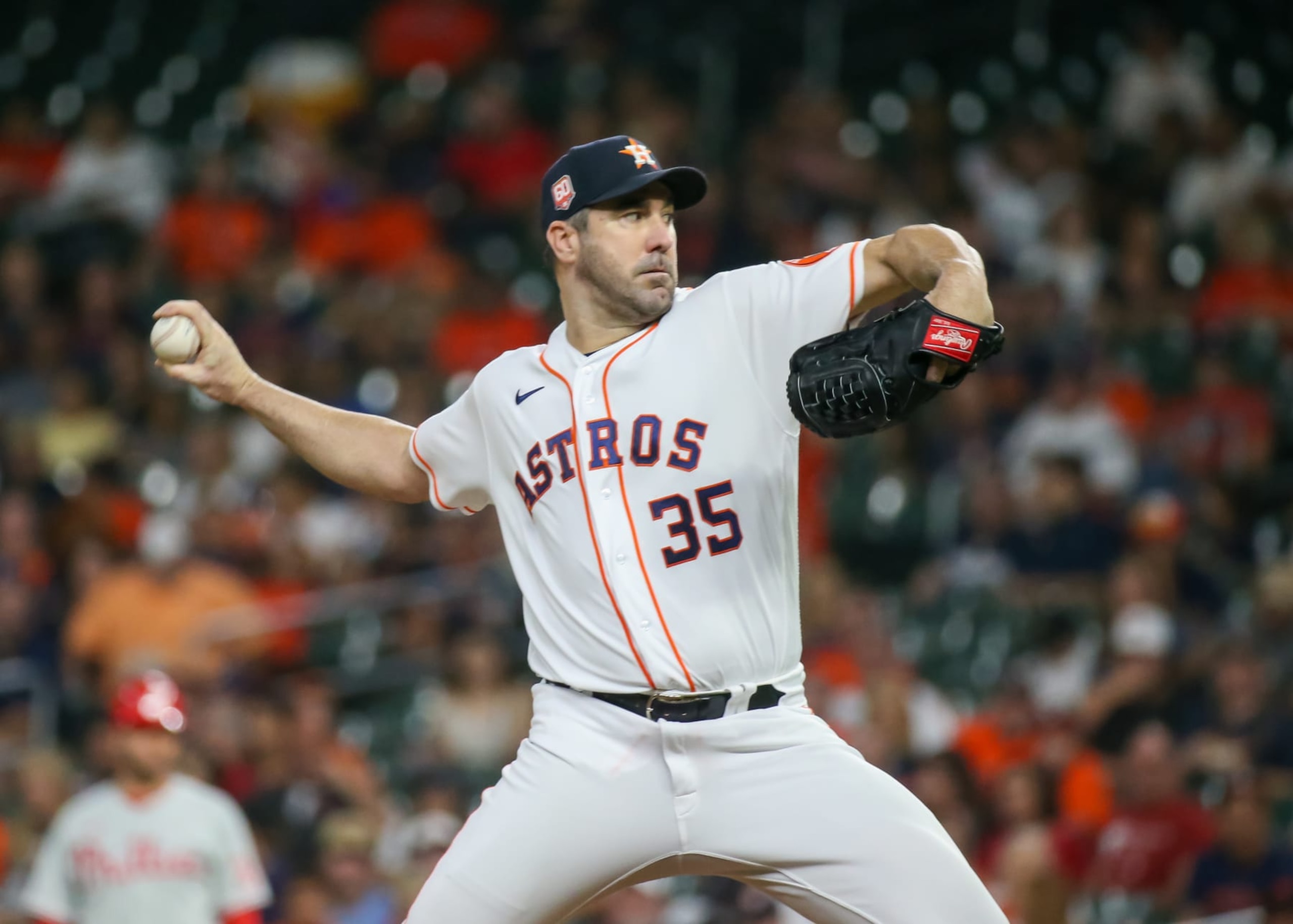 HOUSTON, TX - OCTOBER 04: Houston Astros starting pitcher Justin Verlander (35) throws a pitch in the top of the first inning during the MLB game between the Philadelphia Phillies and Houston Astros on October 4, 2022 at Minute Maid Park in Houston, Texas. (Photo by Leslie Plaza Johnson/Icon Sportswire via Getty Images) HOUSTON, TX - OCTOBER 04: Houston Astros starting pitcher Justin Verlander (35) throws a pitch in the top of the first inning during the MLB game between the Philadelphia Phillies and Houston Astros on October 4, 2022 at Minute Maid Park in Houston, Texas. (Photo by Leslie Plaza Johnson/Icon Sportswire via Getty Images)
