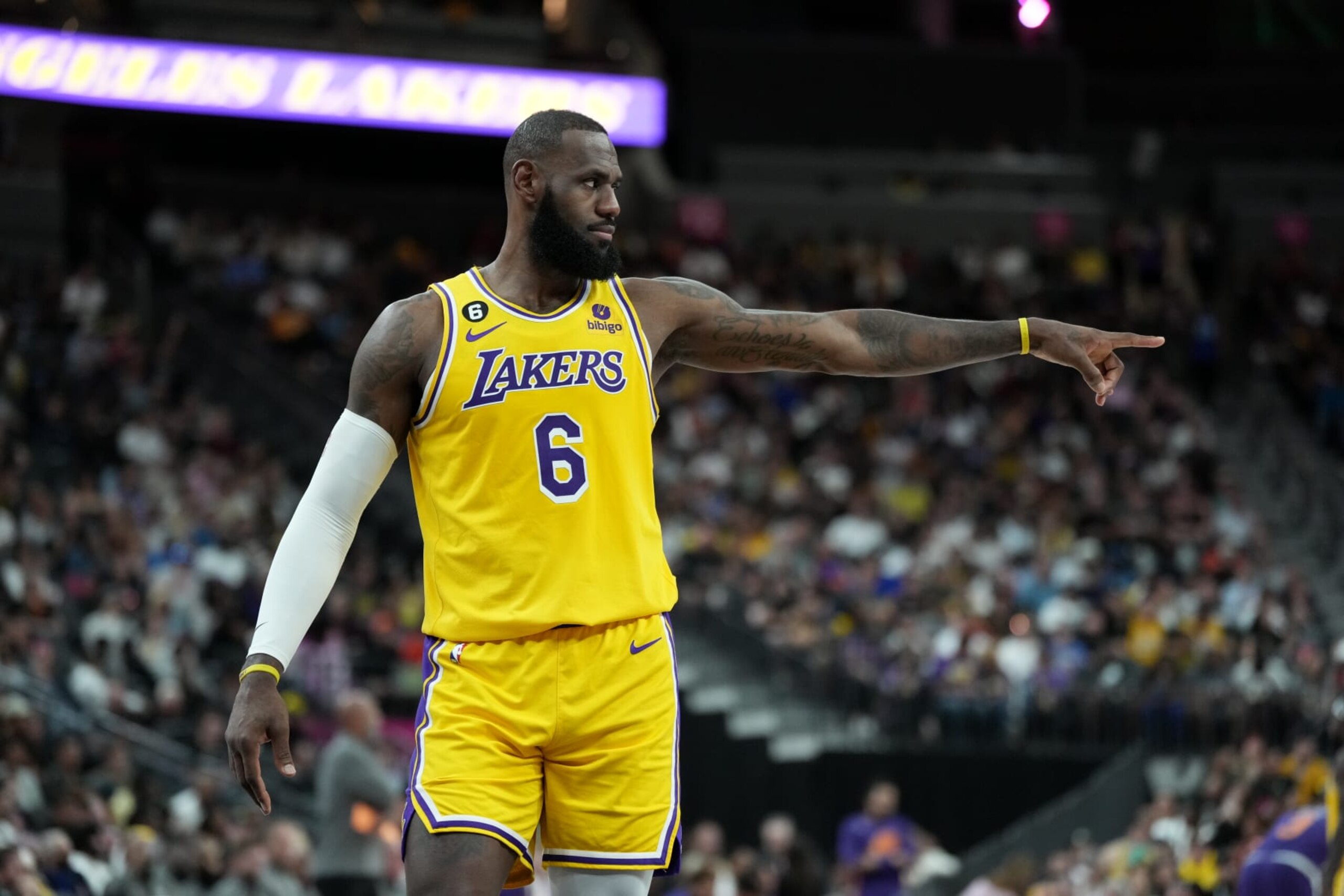 LAS VEGAS, NV - OCTOBER 5: LeBron James #6 of the Los Angeles Lakers looks on during a preseason game on October 5 2022 at T-Mobile Arena in Las Vegas, Nevada. NOTE TO USER: User expressly acknowledges and agrees that, by downloading and or using this photograph, User is consenting to the terms and conditions of the Getty Images License Agreement. Mandatory Copyright Notice: Copyright 2022 NBAE (Photo by Jeff Bottari/NBAE via Getty Images) LAS VEGAS, NV - OCTOBER 5: LeBron James #6 of the Los Angeles Lakers looks on during a preseason game on October 5 2022 at T-Mobile Arena in Las Vegas, Nevada. NOTE TO USER: User expressly acknowledges and agrees that, by downloading and or using this photograph, User is consenting to the terms and conditions of the Getty Images License Agreement. Mandatory Copyright Notice: Copyright 2022 NBAE (Photo by Jeff Bottari/NBAE via Getty Images)