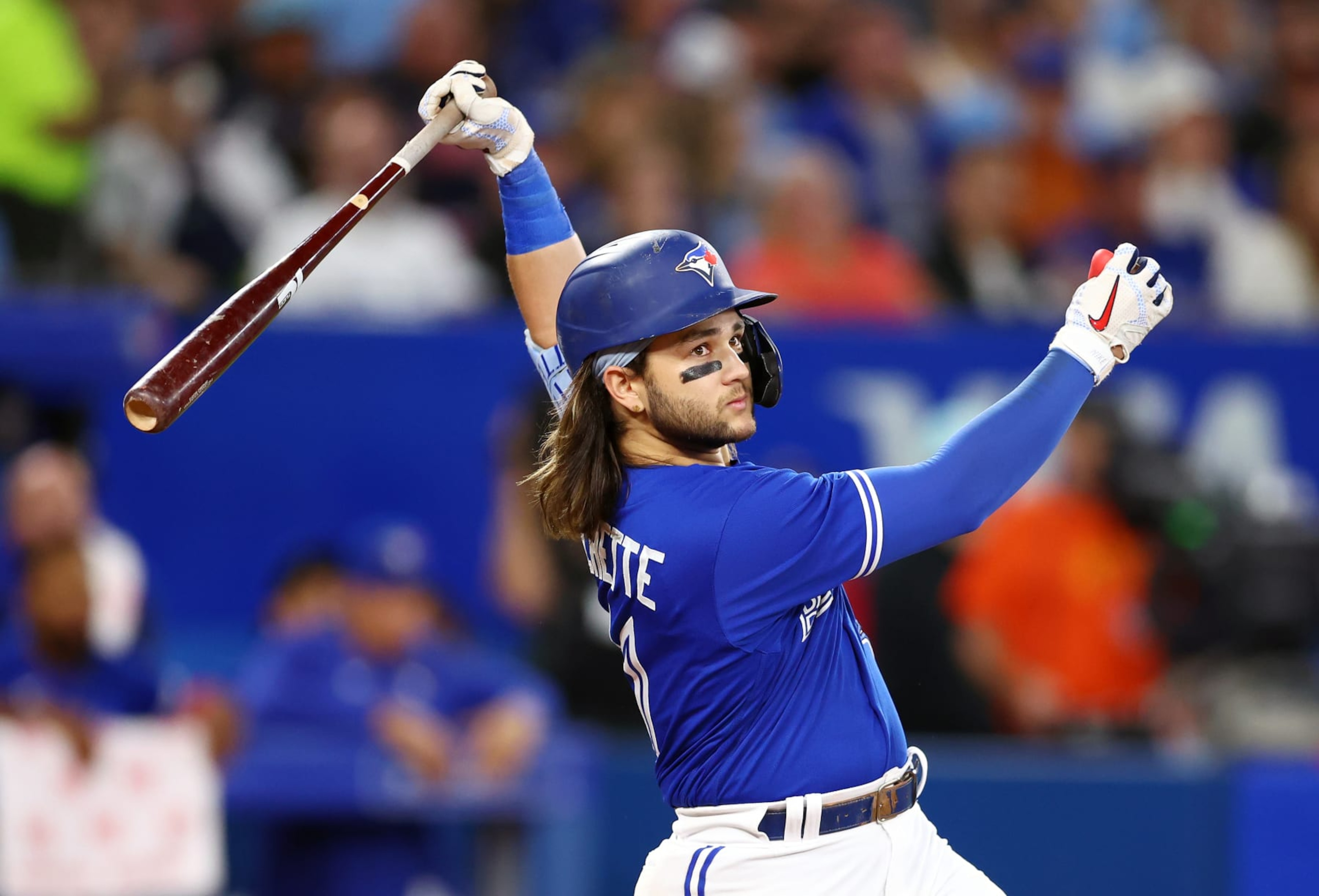 TORONTO, ON - SEPTEMBER 30: Bo Bichette #11 of the Toronto Blue Jays bats against the Boston Red Sox at Rogers Centre on September 30, 2022 in Toronto, Ontario, Canada. (Photo by Vaughn Ridley/Getty Images) TORONTO, ON - SEPTEMBER 30: Bo Bichette #11 of the Toronto Blue Jays bats against the Boston Red Sox at Rogers Centre on September 30, 2022 in Toronto, Ontario, Canada. (Photo by Vaughn Ridley/Getty Images)
