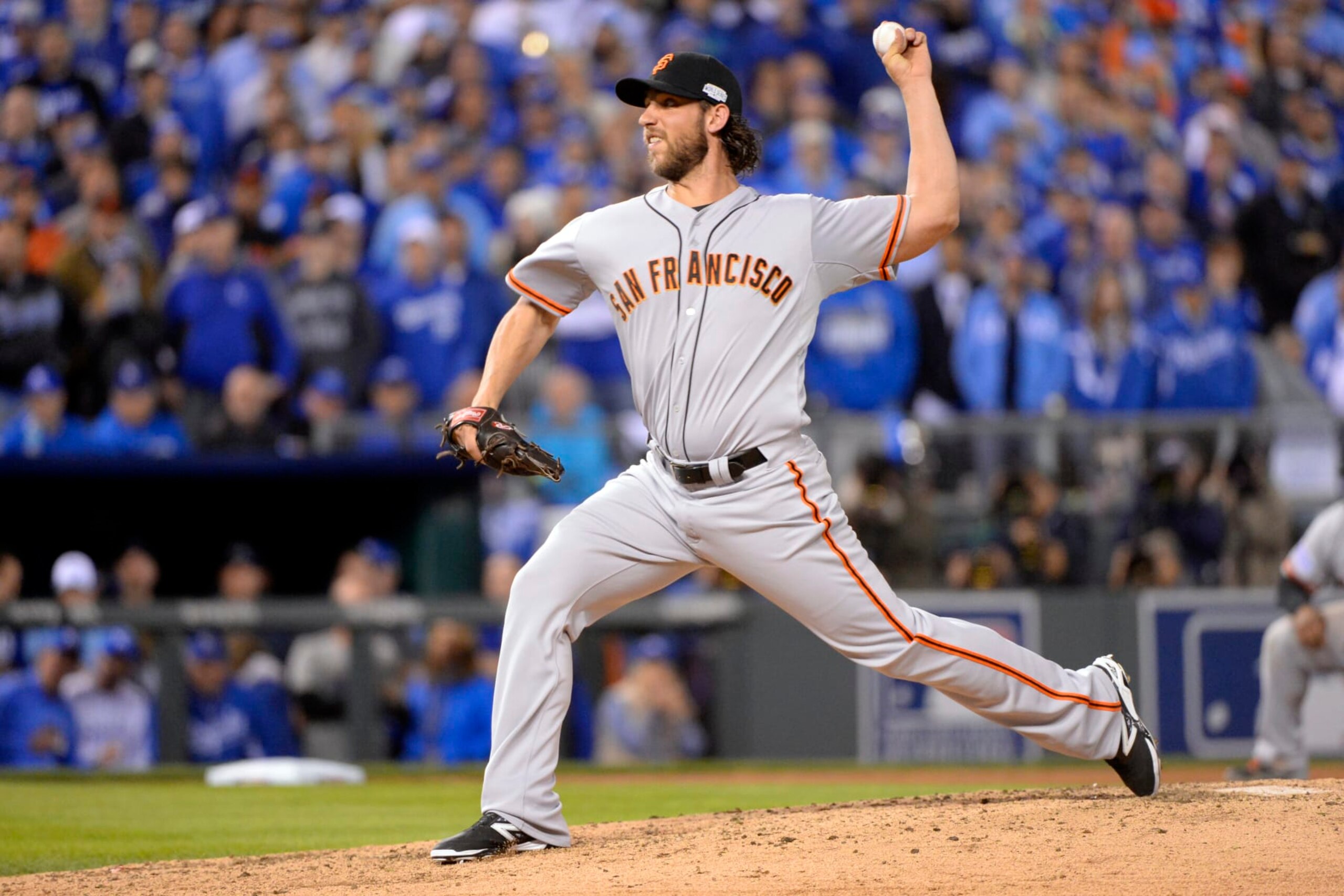 KANSAS CITY, MO - OCTOBER 29:  Madison Bumgarner #40 of the San Francisco Giants pitches against the Kansas City Royals during Game 7 of the 2014 World Series on Wednesday, October 29, 2014 at Kauffman Stadium in Kansas City, Missouri. (Photo by Ron Vesely/MLB Photos via Getty Images)