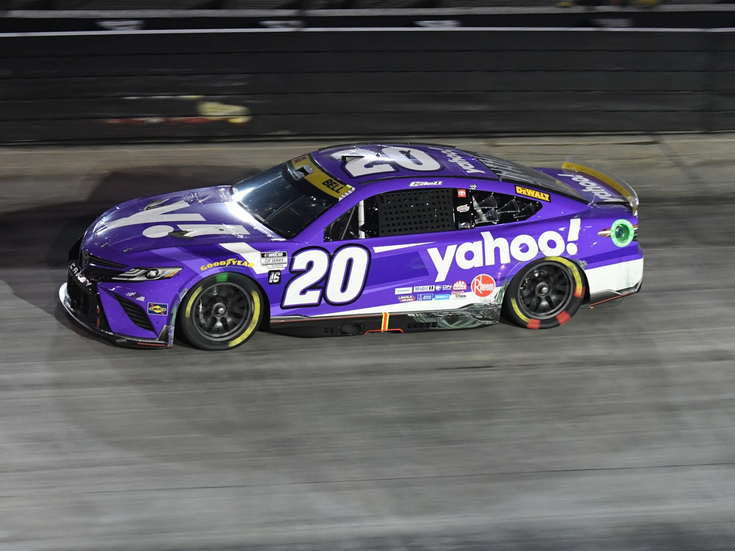 BRISTOL, TN - SEPTEMBER 17: Christopher Bell (#20 Joe Gibbs Racing Yahoo! Toyota) races through Turn 4 during the NASCAR Cup Series Playoff Bass Pro Shops Night Race on September 17, 2022, at Bristol Motor Speedway in Bristol, TN. (Photo by Jeffrey Vest/Icon Sportswire via Getty Images)