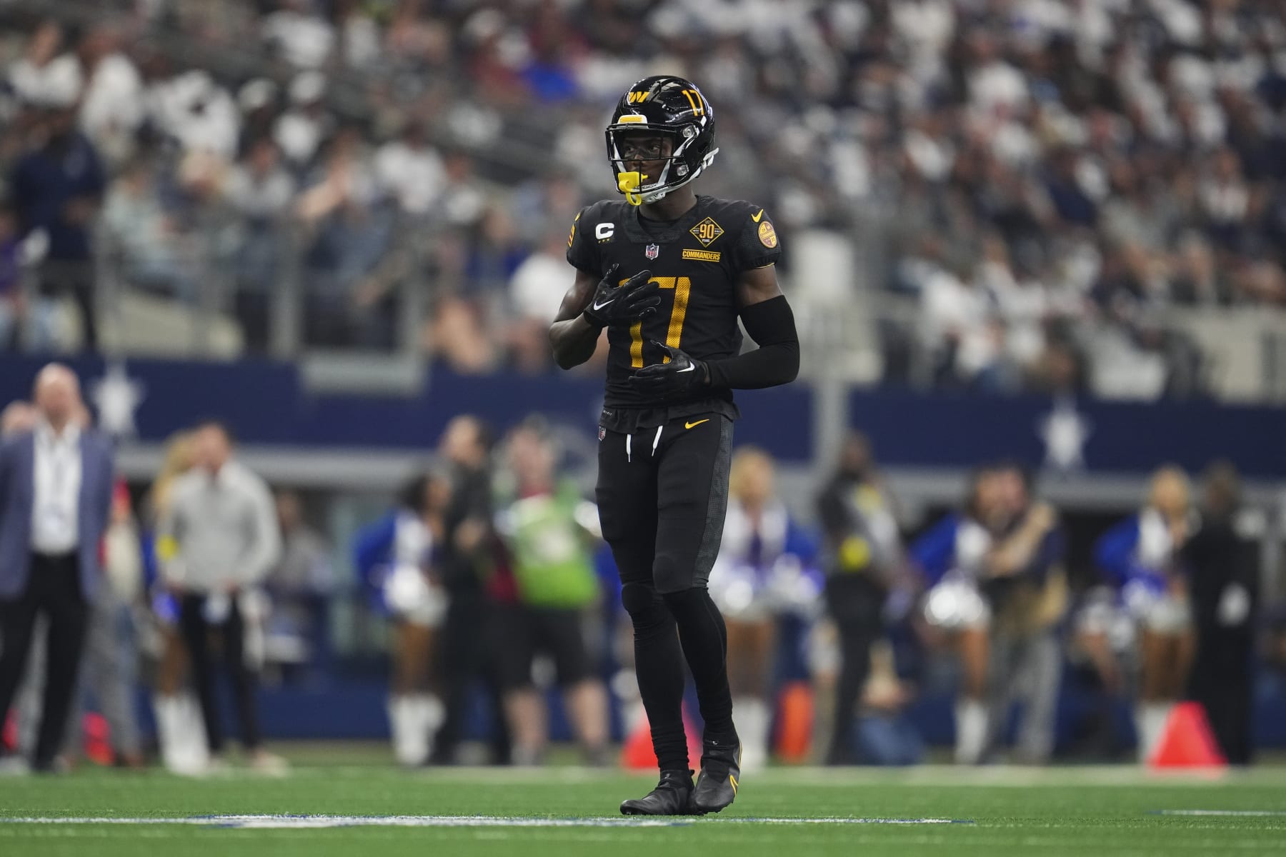 ARLINGTON, TX - OCTOBER 02: Terry McLaurin #17 of the Washington Commanders gets set against the Dallas Cowboys at AT&T Stadium on October 2, 2022 in Arlington, Texas. (Photo by Cooper Neill/Getty Images)