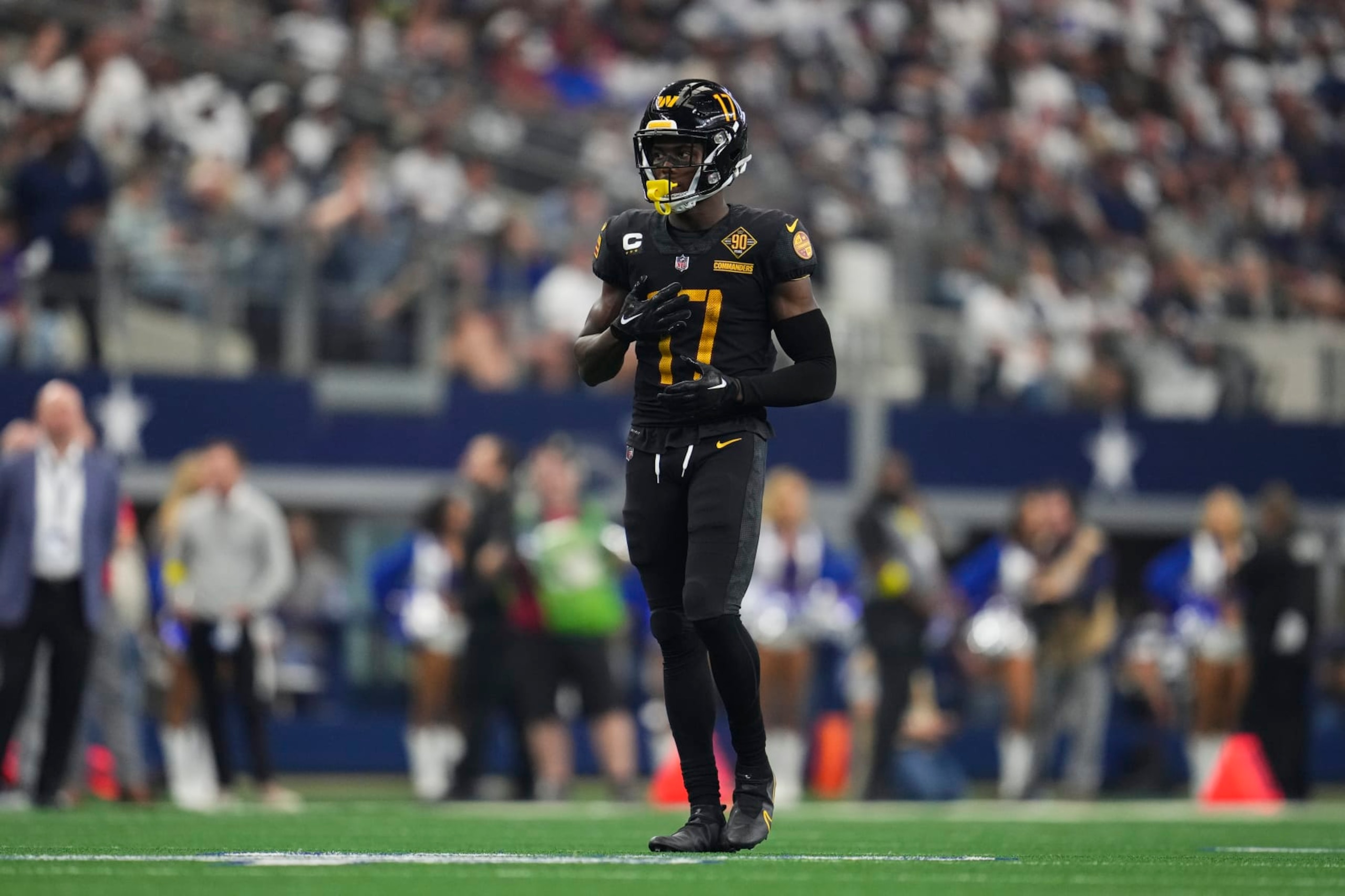 ARLINGTON, TX - OCTOBER 02: Terry McLaurin #17 of the Washington Commanders gets set against the Dallas Cowboys at AT&T Stadium on October 2, 2022 in Arlington, Texas. (Photo by Cooper Neill/Getty Images)