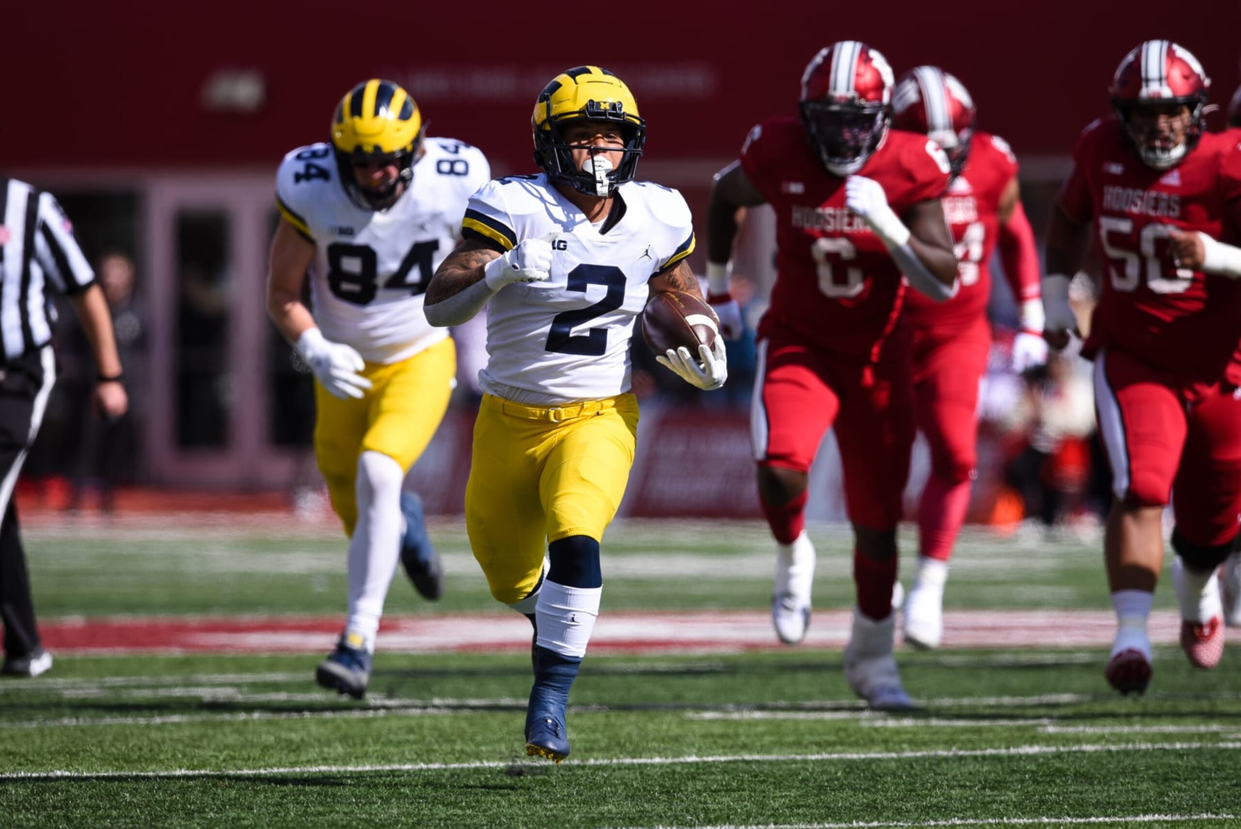 BLOOMINGTON, IN - OCTOBER 08: Michigan RB Blake Corum (2) runs the ball down field during a college football game between the Michigan Wolverines and Indiana Hoosiers on October 8, 2022 at Memorial Stadium in Bloomington, Indiana. (Photo by James Black/Icon Sportswire via Getty Images) BLOOMINGTON, IN - OCTOBER 08: Michigan RB Blake Corum (2) runs the ball down field during a college football game between the Michigan Wolverines and Indiana Hoosiers on October 8, 2022 at Memorial Stadium in Bloomington, Indiana. (Photo by James Black/Icon Sportswire via Getty Images)