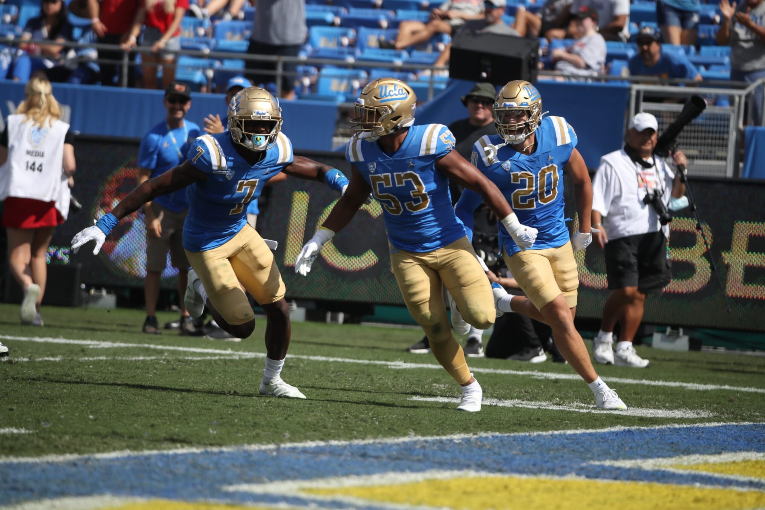 PASADENA, CA - OCTOBER 08: UCLA Bruins linebacker Darius Muasau (53) celebrates and interception during the Utah Utes game versus the UCLA Bruins game on October 8, 2022, at the Rose Bowl in Pasadena, CA. (Photo by Jevone Moore/Icon Sportswire via Getty Images)