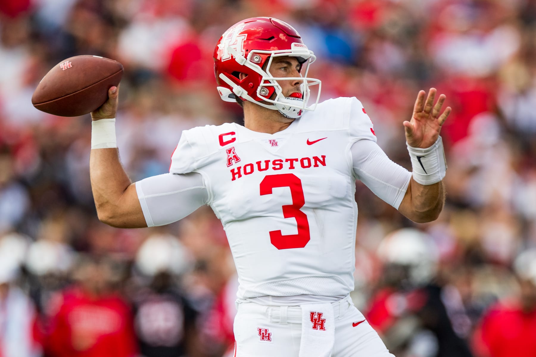 LUBBOCK, TEXAS - SEPTEMBER 10: Quarterback Clayton Tune #3 of the Houston Cougars passes the ball during the game against the Texas Tech Red Raiders at Jones AT&T Stadium on September 10, 2022 in Lubbock, Texas. (Photo by John E. Moore III/Getty Images)