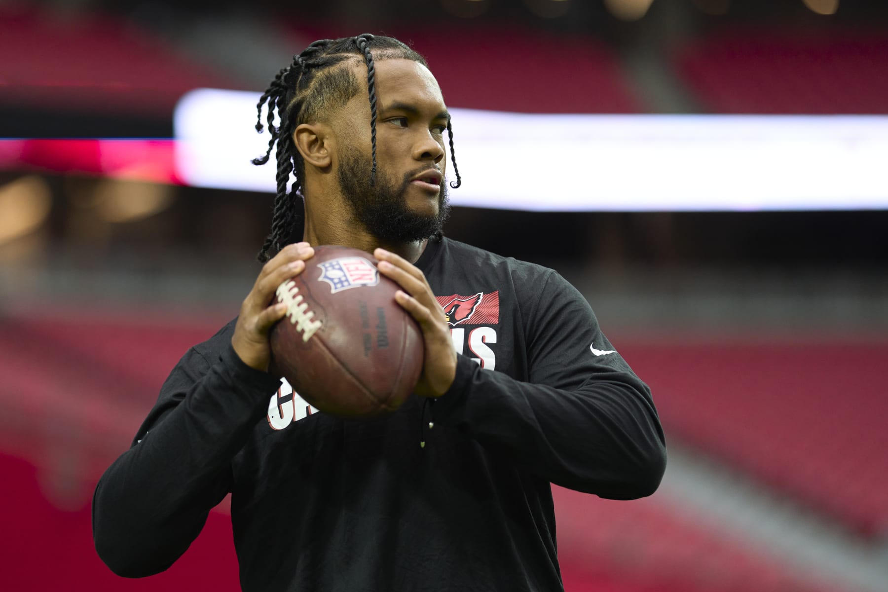 GLENDALE, AZ - OCTOBER 09: Kyler Murray #1 of the Arizona Cardinals warms up before kickoff against the Philadelphia Eagles at State Farm Stadium on October 9, 2022 in Glendale, Arizona. (Photo by Cooper Neill/Getty Images)
