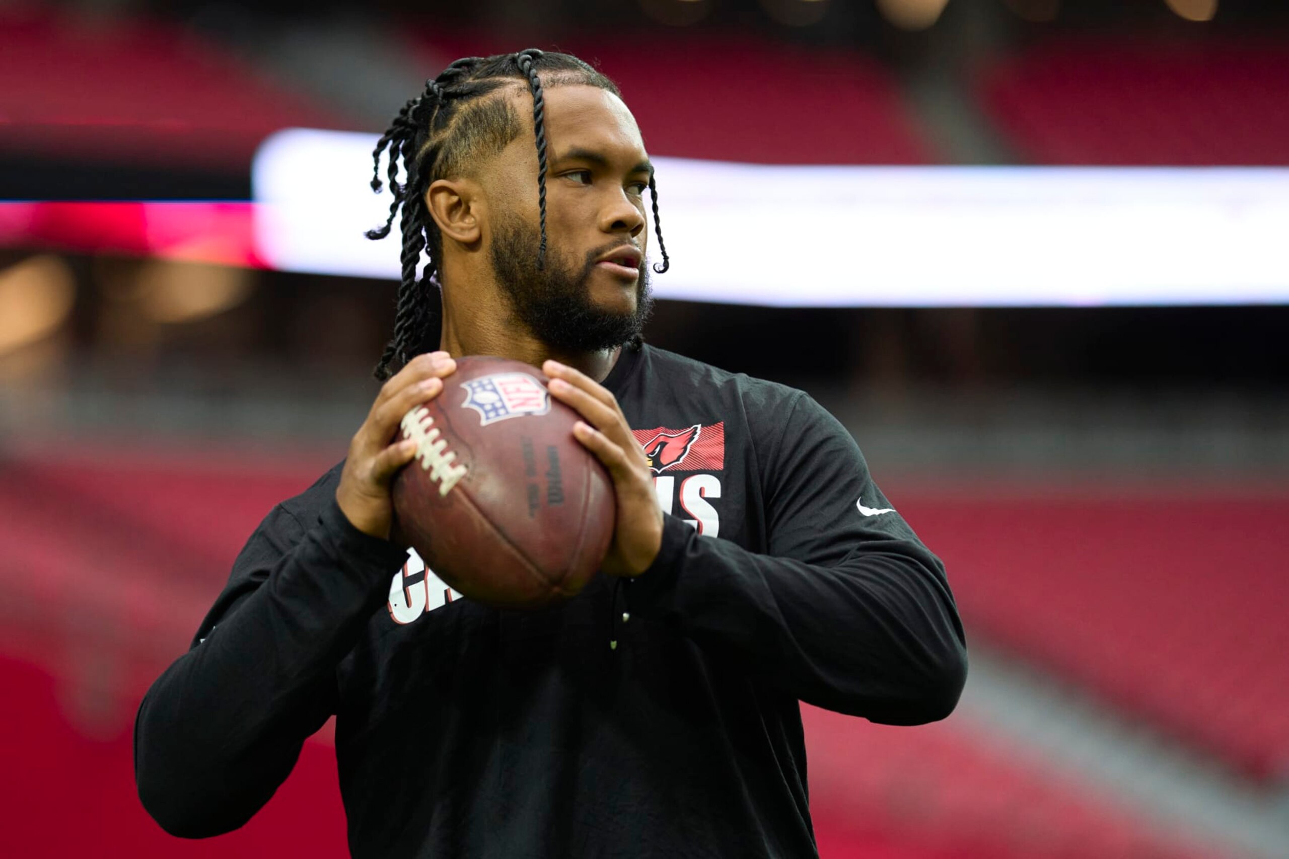 GLENDALE, AZ - OCTOBER 09: Kyler Murray #1 of the Arizona Cardinals warms up before kickoff against the Philadelphia Eagles at State Farm Stadium on October 9, 2022 in Glendale, Arizona. (Photo by Cooper Neill/Getty Images)