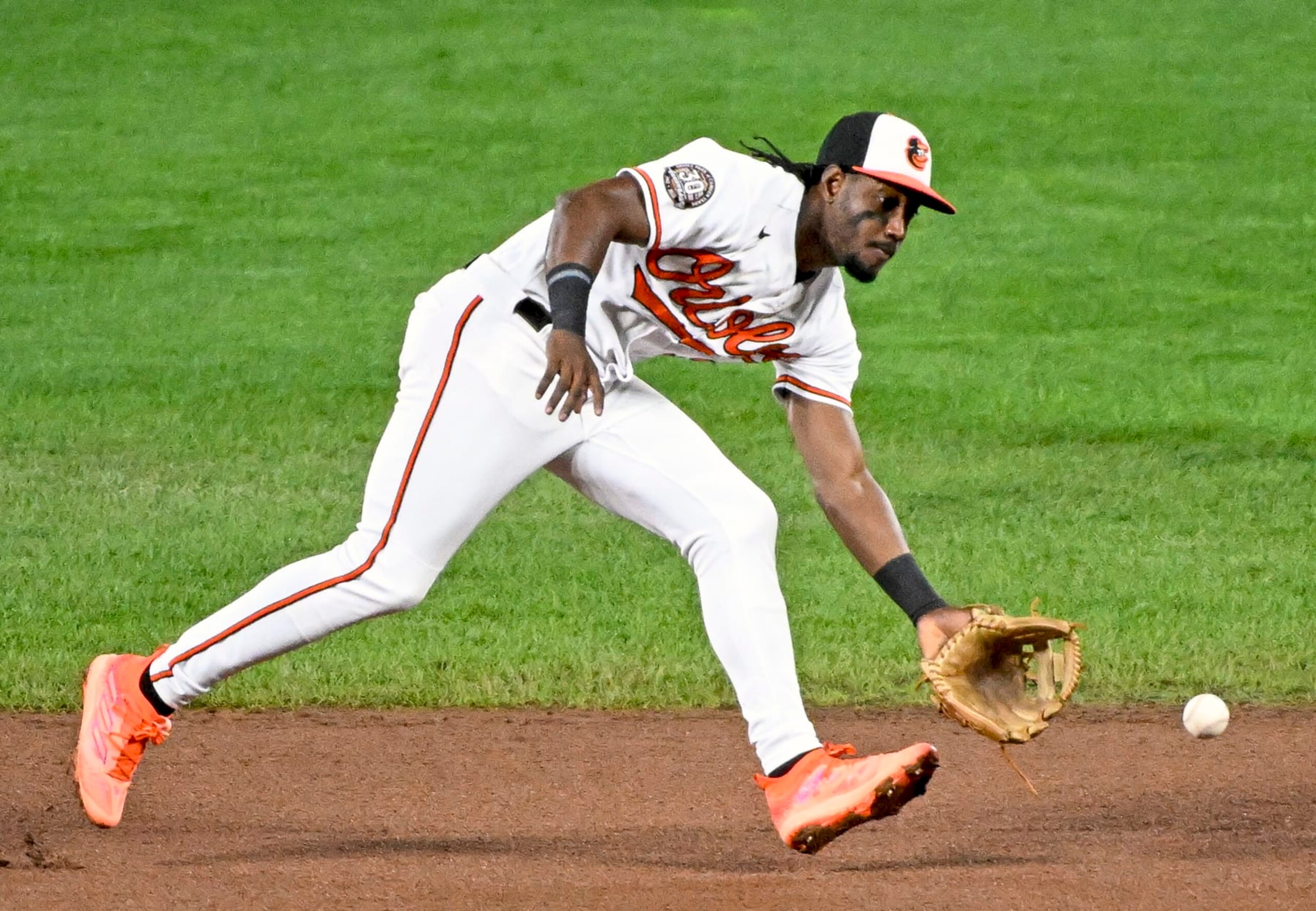BALTIMORE, MD - SEPTEMBER 07: Baltimore Orioles shortstop Jorge Mateo (3) in action during the Toronto Blue Jays game versus the Baltimore Orioles on September 7, 2022 at Orioles Park at Camden Yards, in Baltimore, MD.  The Blue Jays defeated the Orioles, 4-1.   (Photo by Mark Goldman/Icon Sportswire via Getty Images)