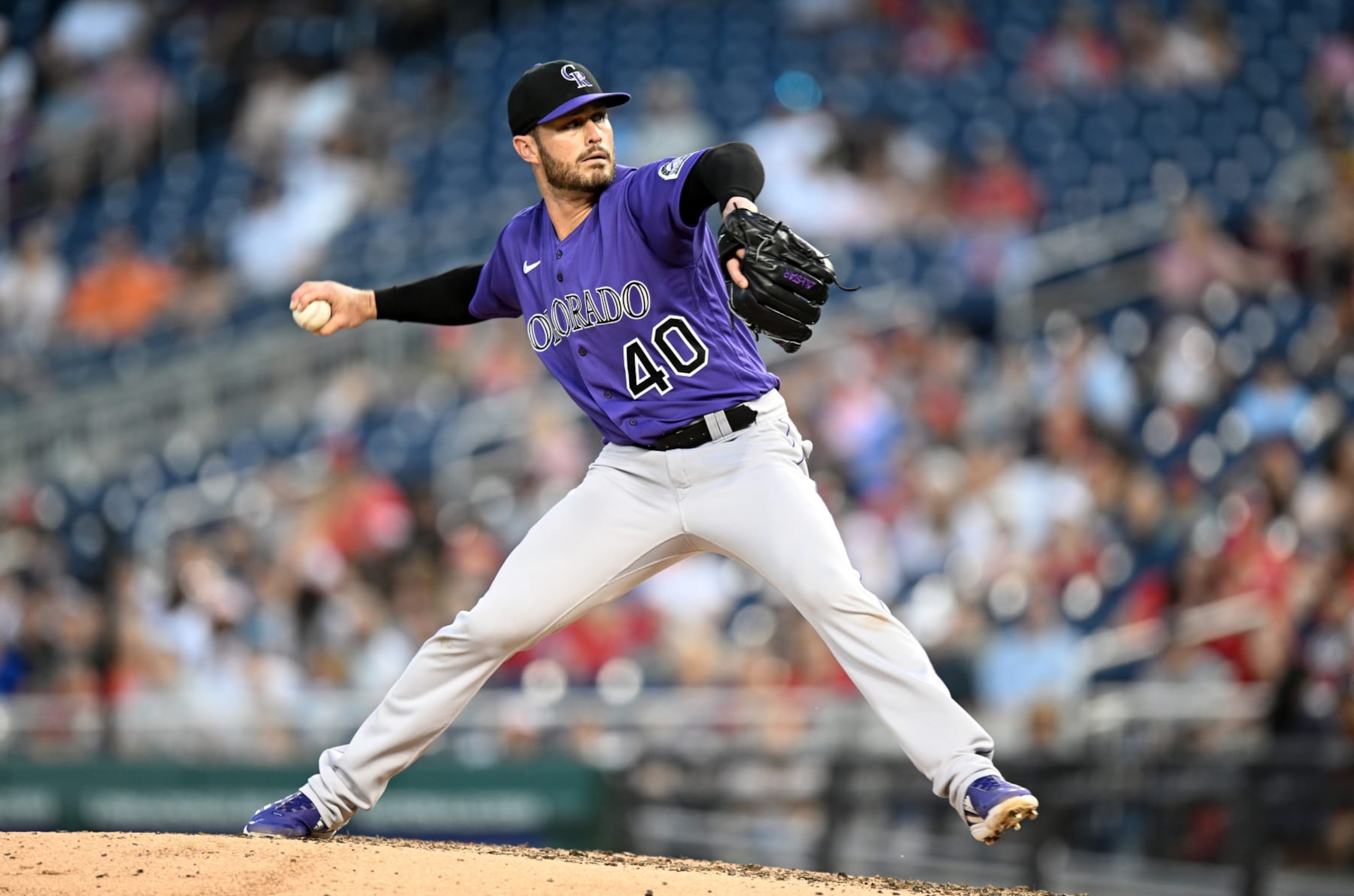 WASHINGTON, DC - MAY 28: Tyler Kinley #40 of the Colorado Rockies pitches against the Washington Nationals during game two of a doubleheader  at Nationals Park on May 28, 2022 in Washington, DC. (Photo by G Fiume/Getty Images)