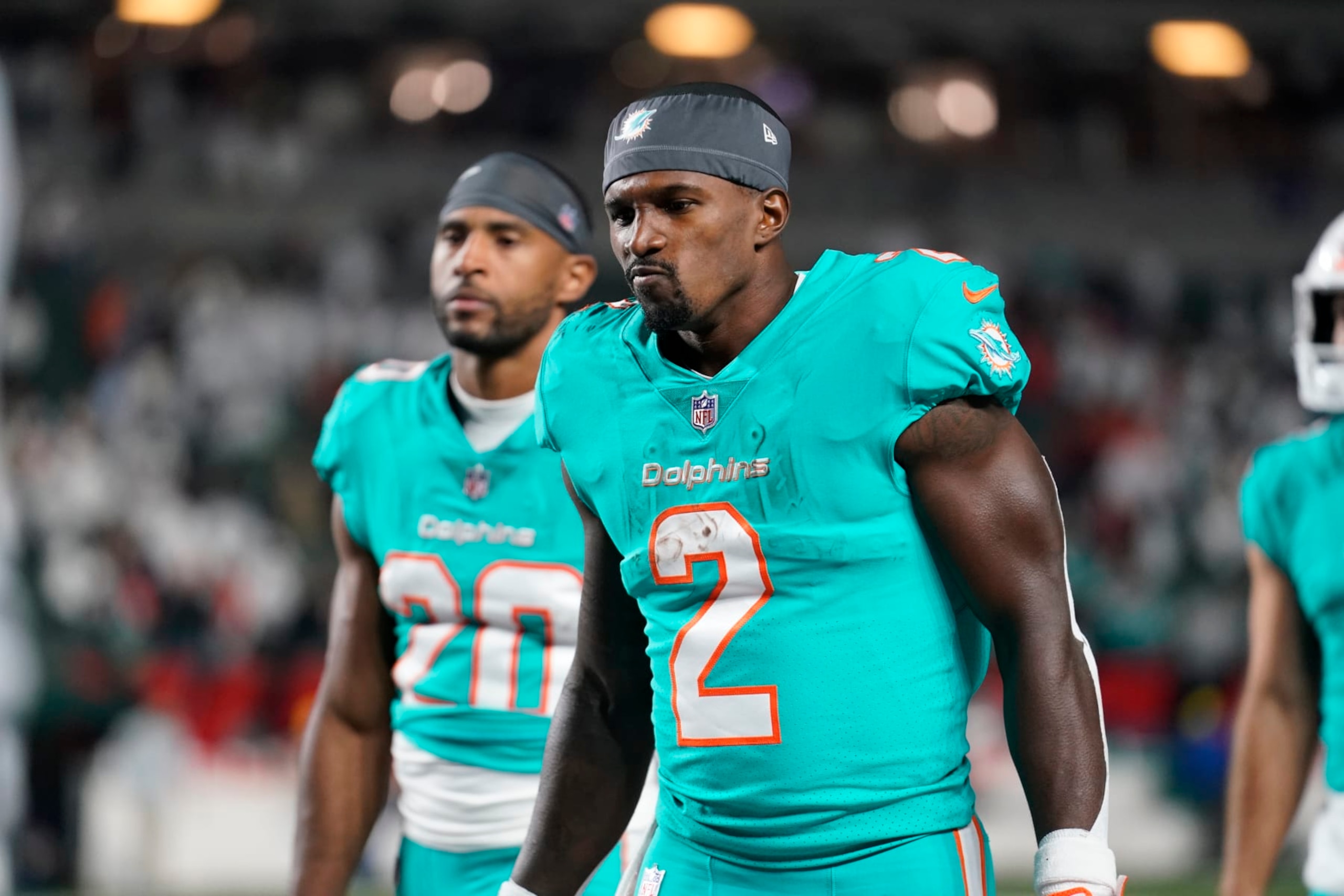 Miami Dolphins' Chase Edmonds leaves the field following an NFL football game against the Cincinnati Bengals, Thursday, Sept. 29, 2022, in Cincinnati. (AP Photo/Joshua A. Bickel)
