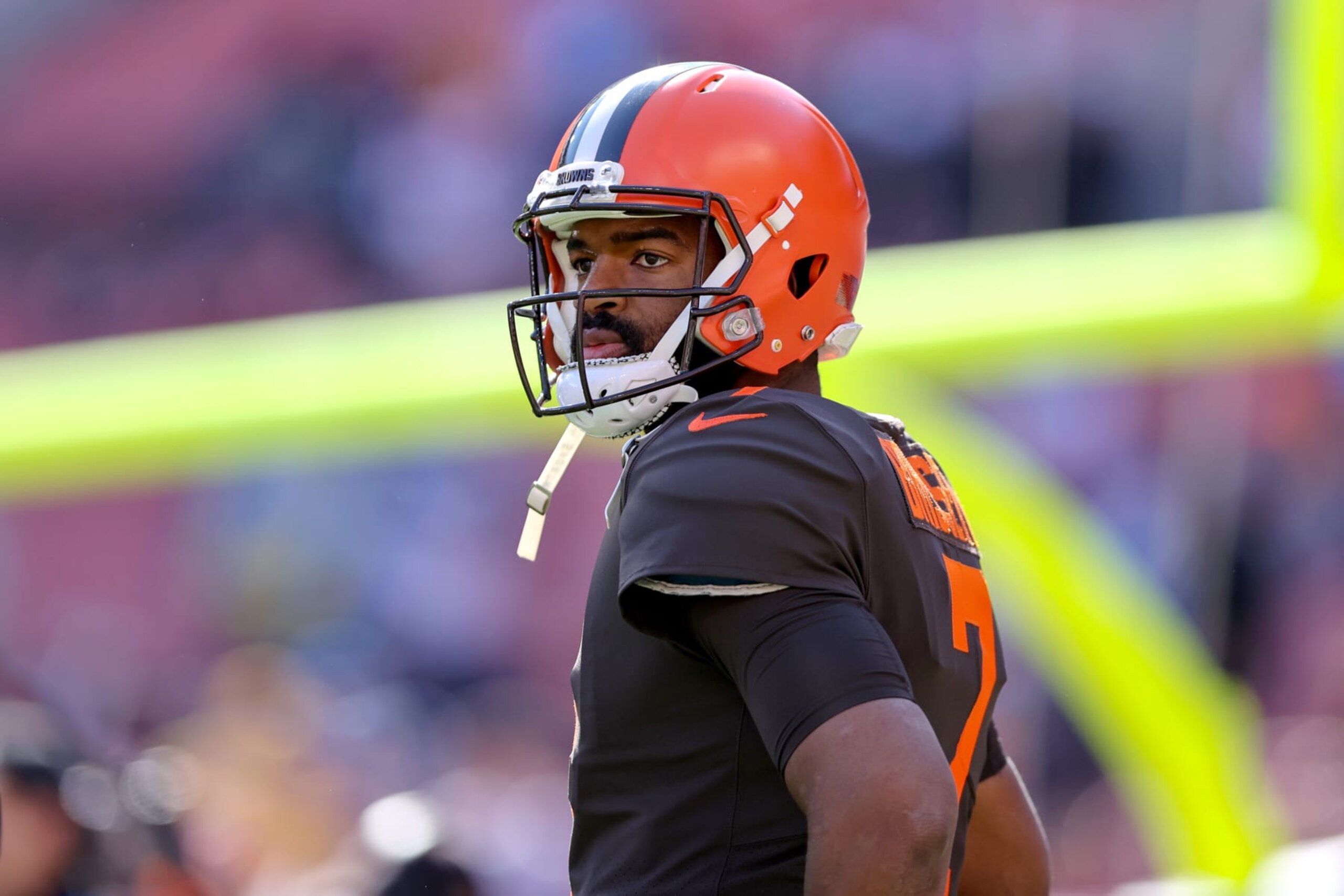 CLEVELAND, OH - OCTOBER 09: Cleveland Browns quarterback Jacoby Brissett (7) on the field prior to the National Football League game between the Los Angeles Chargers and Cleveland Browns on October 9, 2022, at FirstEnergy Stadium in Cleveland, OH. (Photo by Frank Jansky/Icon Sportswire via Getty Images)