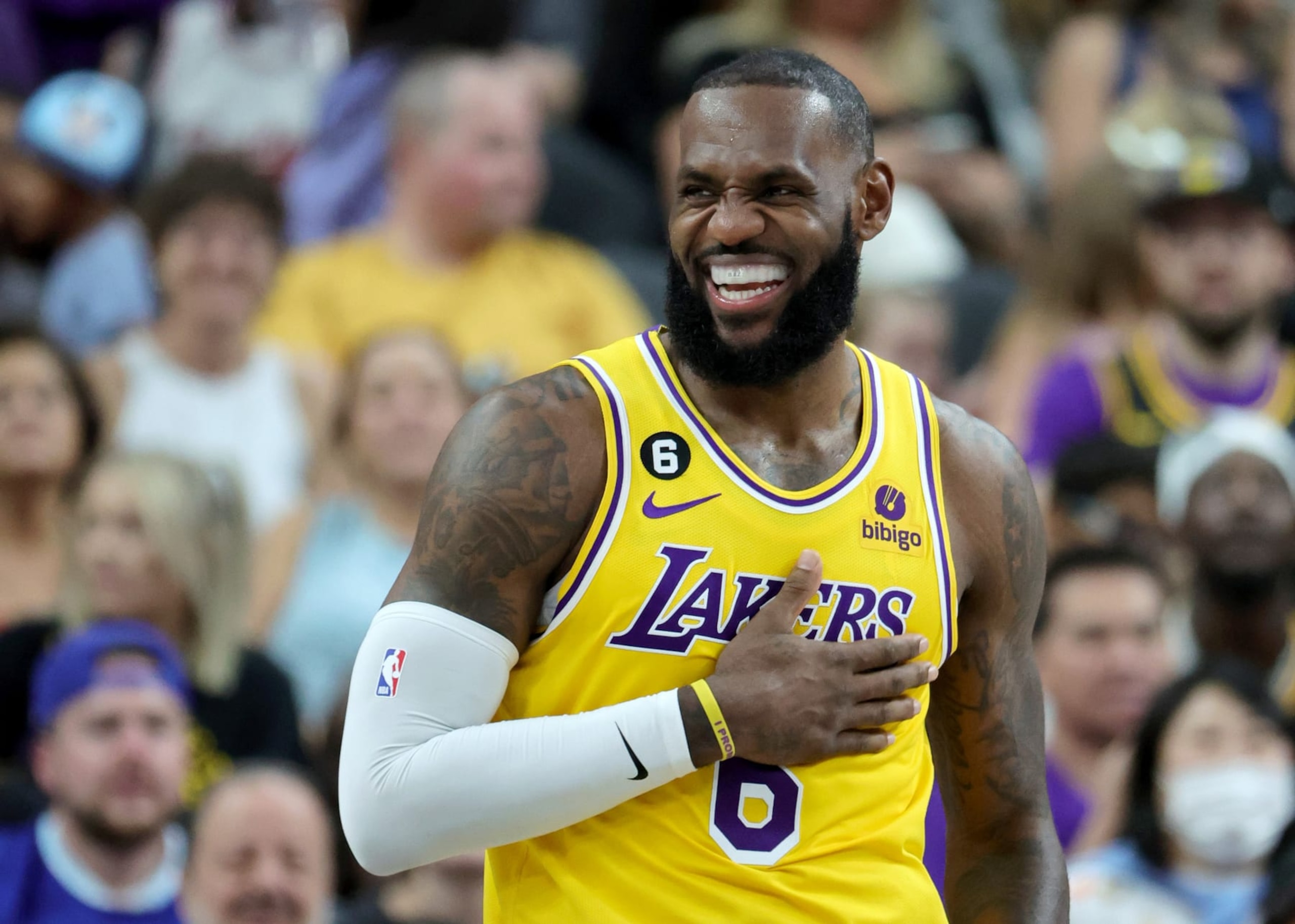 LAS VEGAS, NEVADA - OCTOBER 05: LeBron James #6 of the Los Angeles Lakers laughs on the court in the second quarter of a preseason game against the Phoenix Suns at T-Mobile Arena on October 05, 2022 in Las Vegas, Nevada. The Suns defeated the Lakers 119-115. NOTE TO USER: User expressly acknowledges and agrees that, by downloading and or using this photograph, User is consenting to the terms and conditions of the Getty Images License Agreement. (Photo by Ethan Miller/Getty Images) LAS VEGAS, NEVADA - OCTOBER 05: LeBron James #6 of the Los Angeles Lakers laughs on the court in the second quarter of a preseason game against the Phoenix Suns at T-Mobile Arena on October 05, 2022 in Las Vegas, Nevada. The Suns defeated the Lakers 119-115. NOTE TO USER: User expressly acknowledges and agrees that, by downloading and or using this photograph, User is consenting to the terms and conditions of the Getty Images License Agreement. (Photo by Ethan Miller/Getty Images)