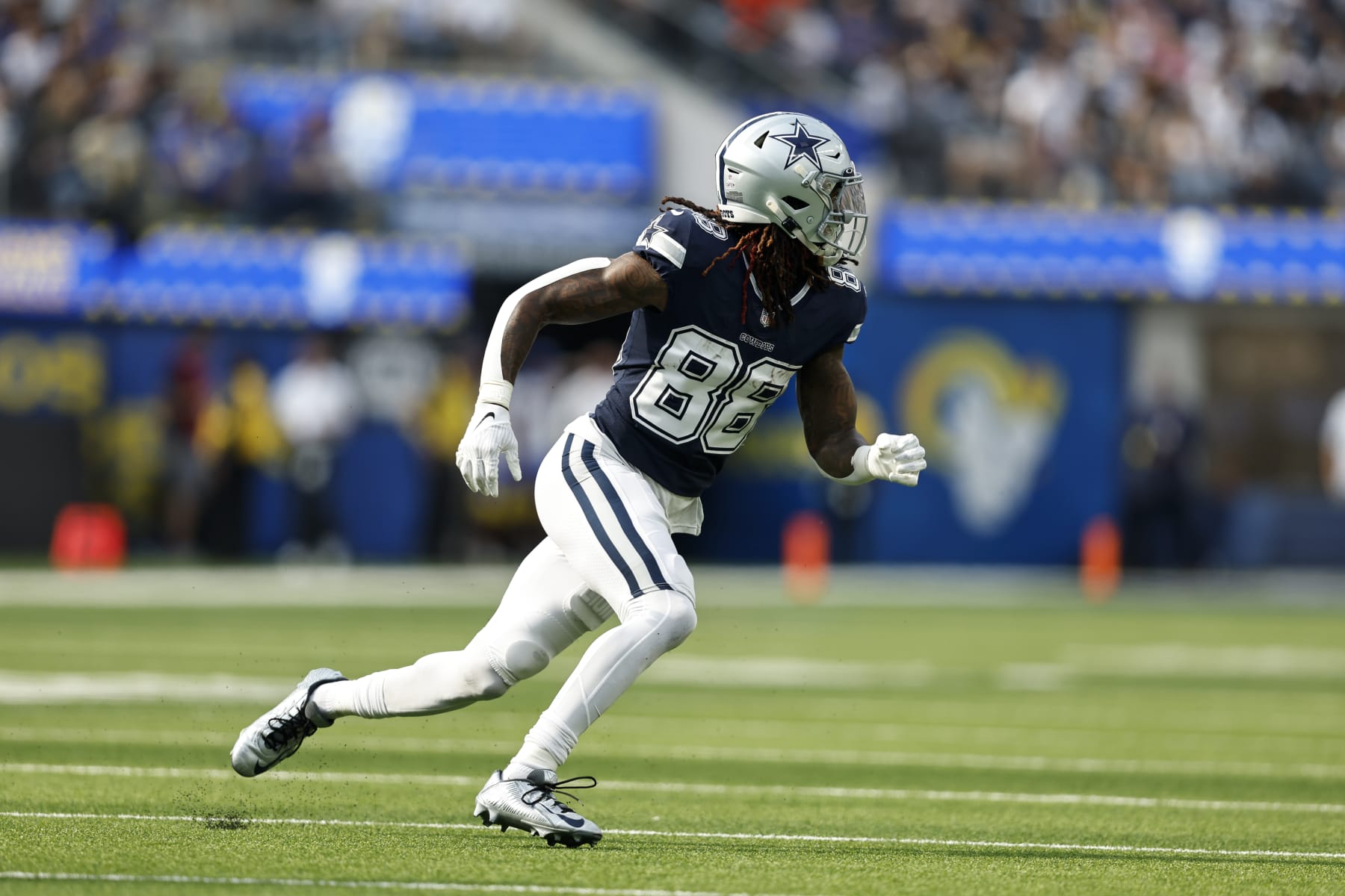 INGLEWOOD, CALIFORNIA - OCTOBER 09: CeeDee Lamb #88 of the Dallas Cowboys runs during an NFL football game between the Los Angeles Rams and the Dallas Cowboys at SoFi Stadium on October 09, 2022 in Inglewood, California. (Photo by Michael Owens/Getty Images)