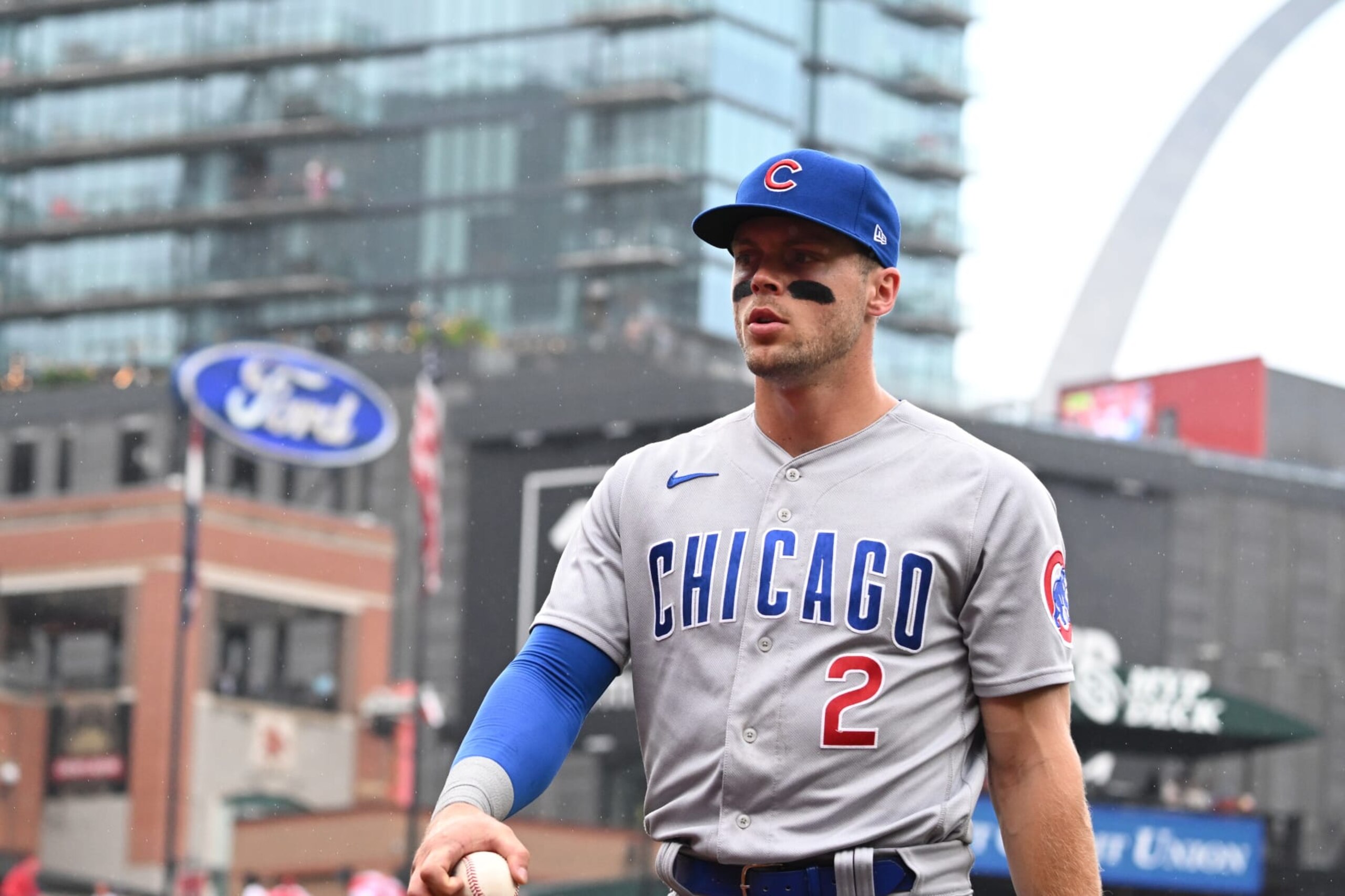 ST. LOUIS, MO - SEPTEMBER 04: Chicago Cubs shortstop Nico Hoerner (2) as seen during a Major League Baseball game between the Chicago Cubs and the St. Louis Cardinals, September 04, 2022, at Busch Stadium, St. Louis, MO. Photo by Keith Gillett/Icon Sportswire via Getty Images),