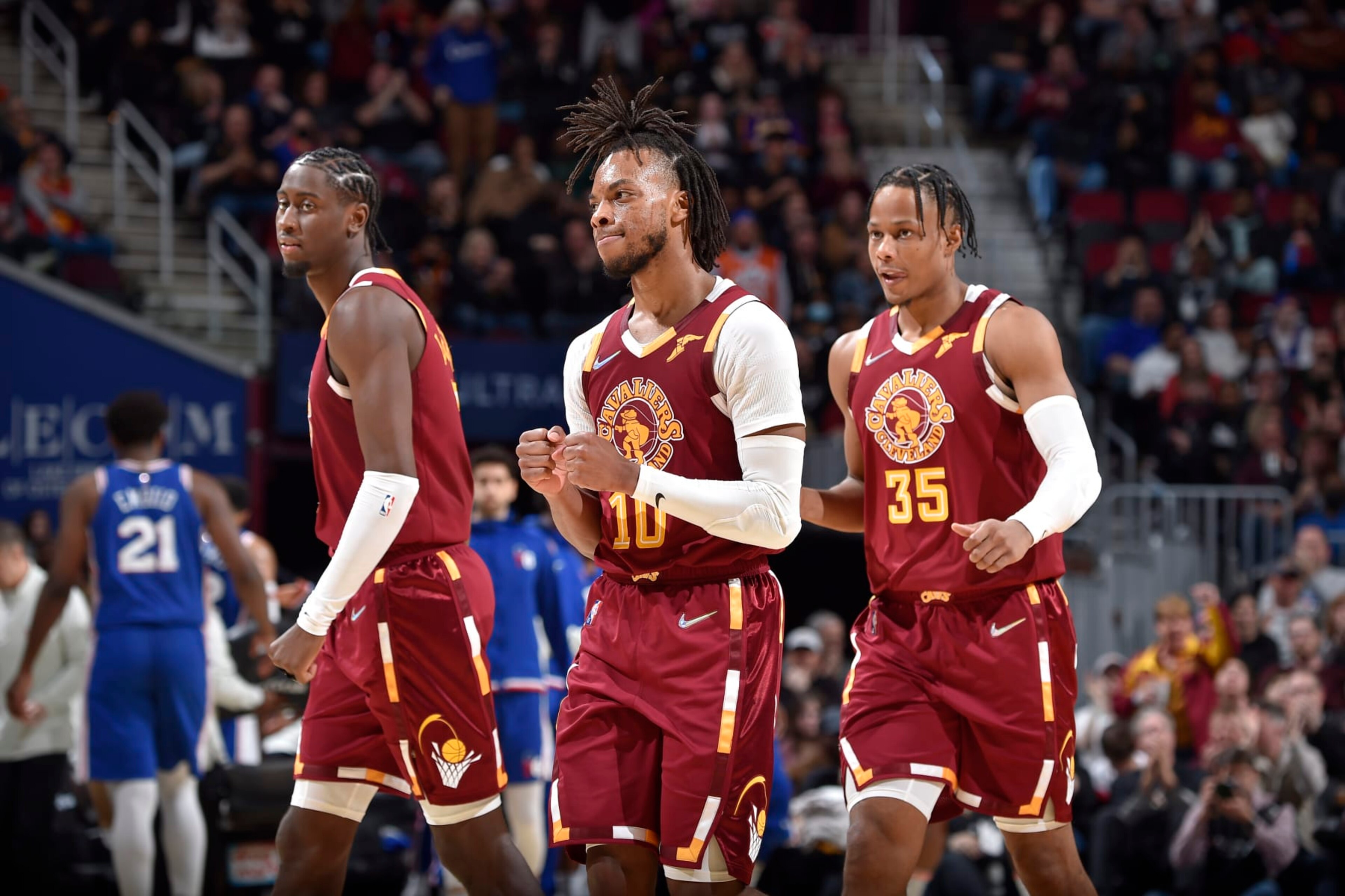 CLEVELAND, OH - APRIL 3: Darius Garland #10 of the Cleveland Cavaliers celebrates during the game against the Philadelphia 76ers on April 3, 2022 at Rocket Mortgage FieldHouse in Cleveland, Ohio. NOTE TO USER: User expressly acknowledges and agrees that, by downloading and/or using this Photograph, user is consenting to the terms and conditions of the Getty Images License Agreement. Mandatory Copyright Notice: Copyright 2022 NBAE (Photo by David Liam Kyle/NBAE via Getty Images) CLEVELAND, OH - APRIL 3: Darius Garland #10 of the Cleveland Cavaliers celebrates during the game against the Philadelphia 76ers on April 3, 2022 at Rocket Mortgage FieldHouse in Cleveland, Ohio. NOTE TO USER: User expressly acknowledges and agrees that, by downloading and/or using this Photograph, user is consenting to the terms and conditions of the Getty Images License Agreement. Mandatory Copyright Notice: Copyright 2022 NBAE (Photo by David Liam Kyle/NBAE via Getty Images)