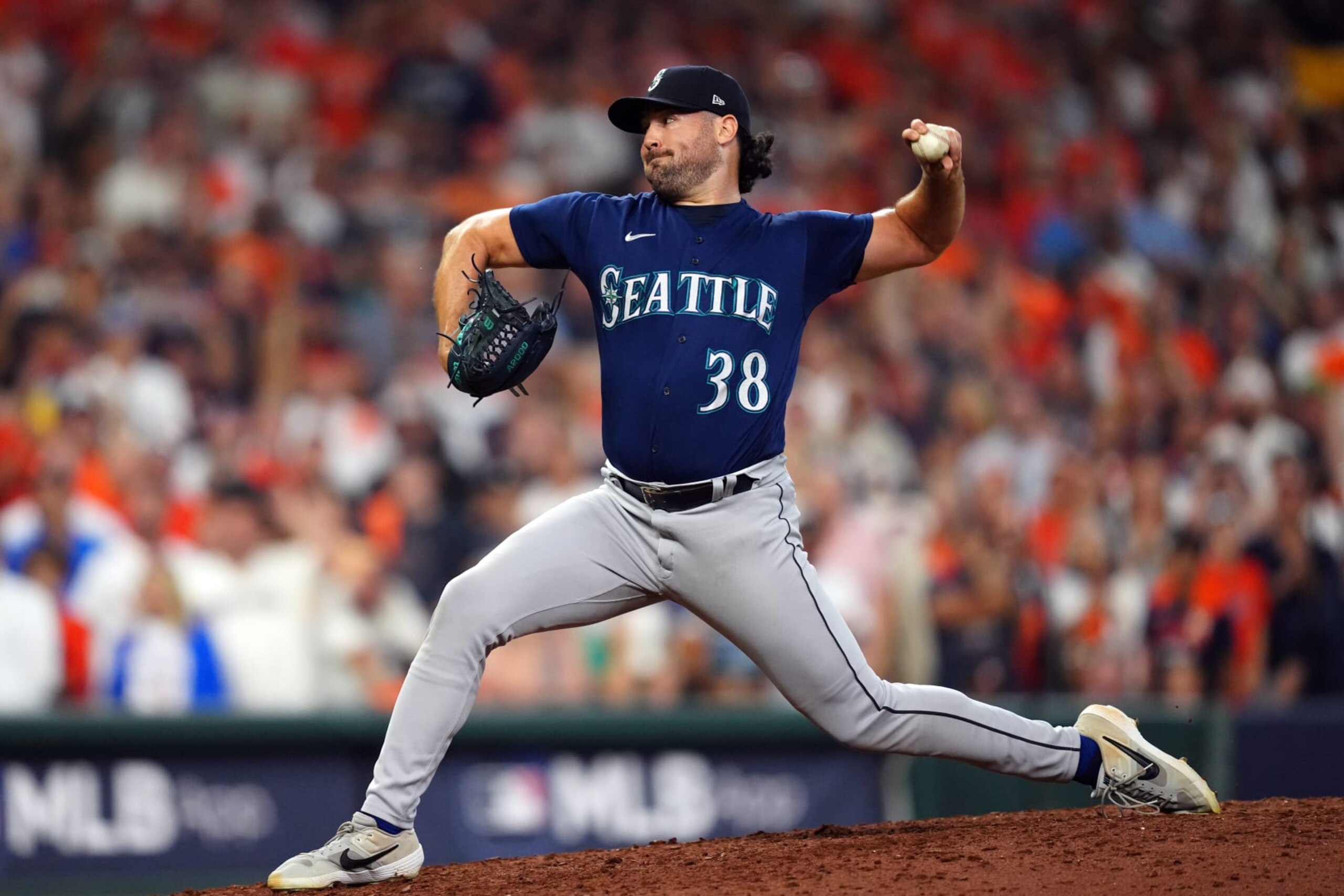 HOUSTON, TX - OCTOBER 11:  Robbie Ray #38 of the Seattle Mariners pitches during the game between the Seattle Mariners and the Houston Astros at Minute Maid Park on Tuesday, October 11, 2022 in Houston, Texas. (Photo by Daniel Shirey/MLB Photos via Getty Images)