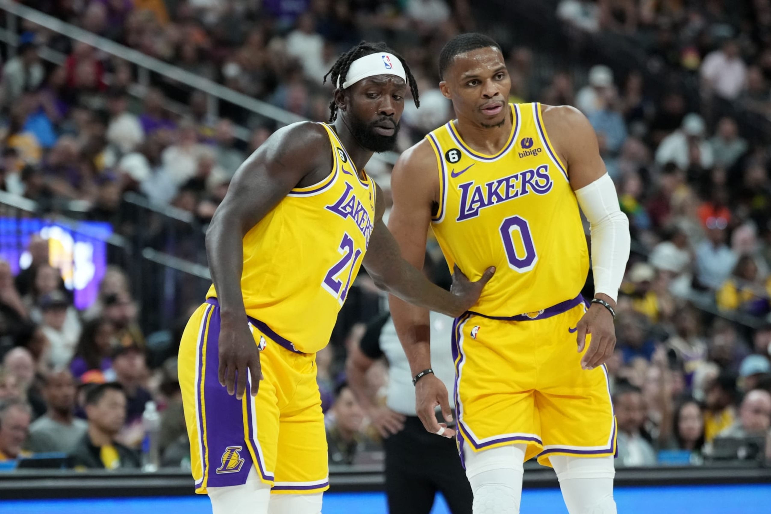 LAS VEGAS, NV - OCTOBER 5: Patrick Beverley #21 of the Los Angeles Lakers high fives Russell Westbrook #0 of the Los Angeles Lakers during a preseason game on October 5 2022 at T-Mobile Arena in Las Vegas, Nevada. NOTE TO USER: User expressly acknowledges and agrees that, by downloading and or using this photograph, User is consenting to the terms and conditions of the Getty Images License Agreement. Mandatory Copyright Notice: Copyright 2022 NBAE (Photo by Jeff Bottari/NBAE via Getty Images)